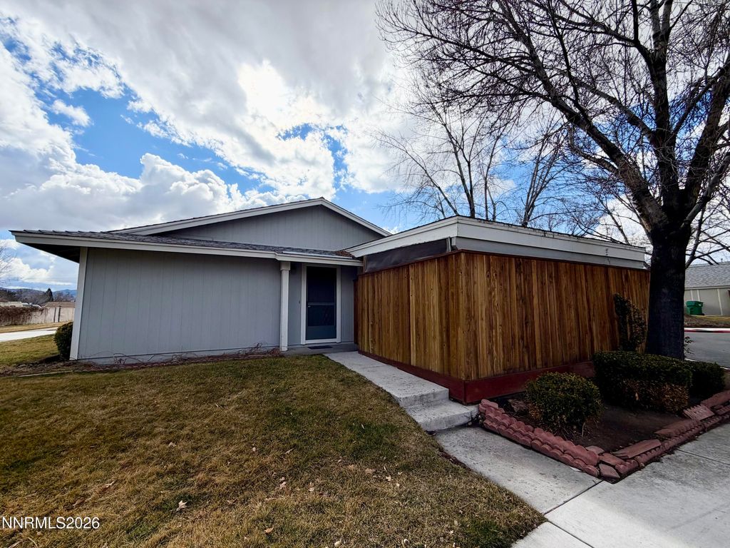 Photo of 960 Cherry Tree Drive #1, Sparks, NV 89434 (MLS # 260001659)