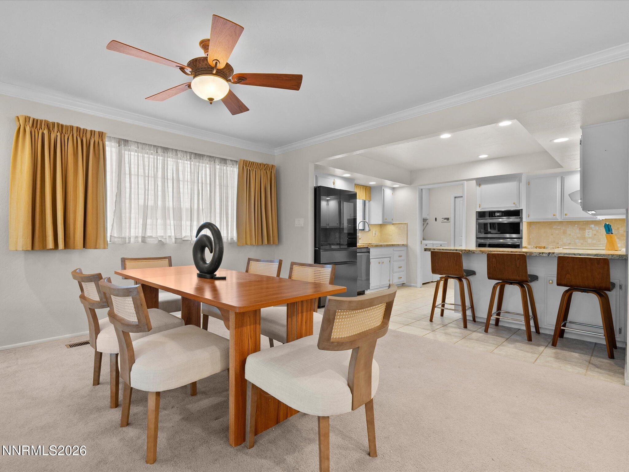 09-4833 Lakeridge Terrace W-105