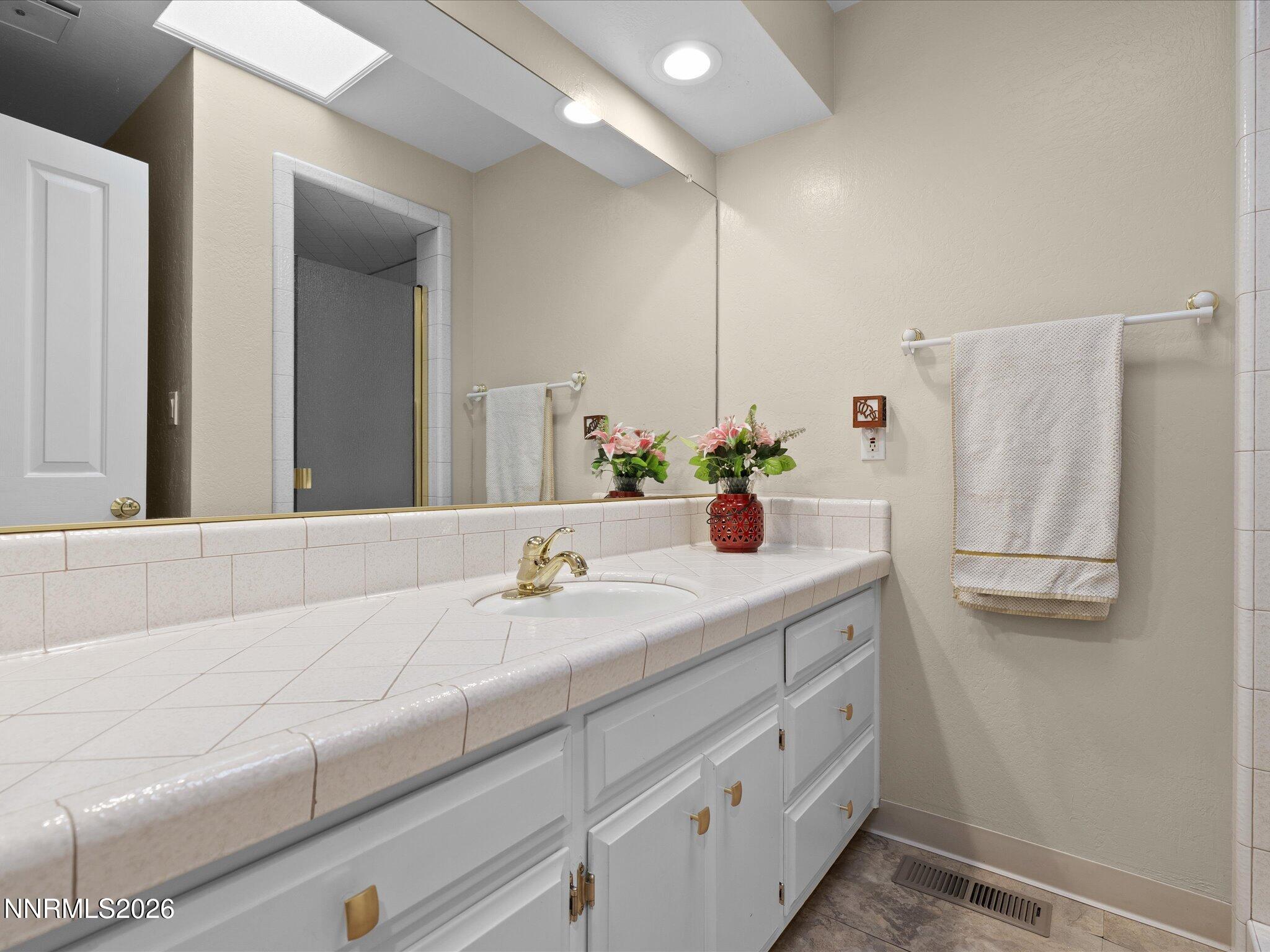 24-4833 Lakeridge Terrace W-132