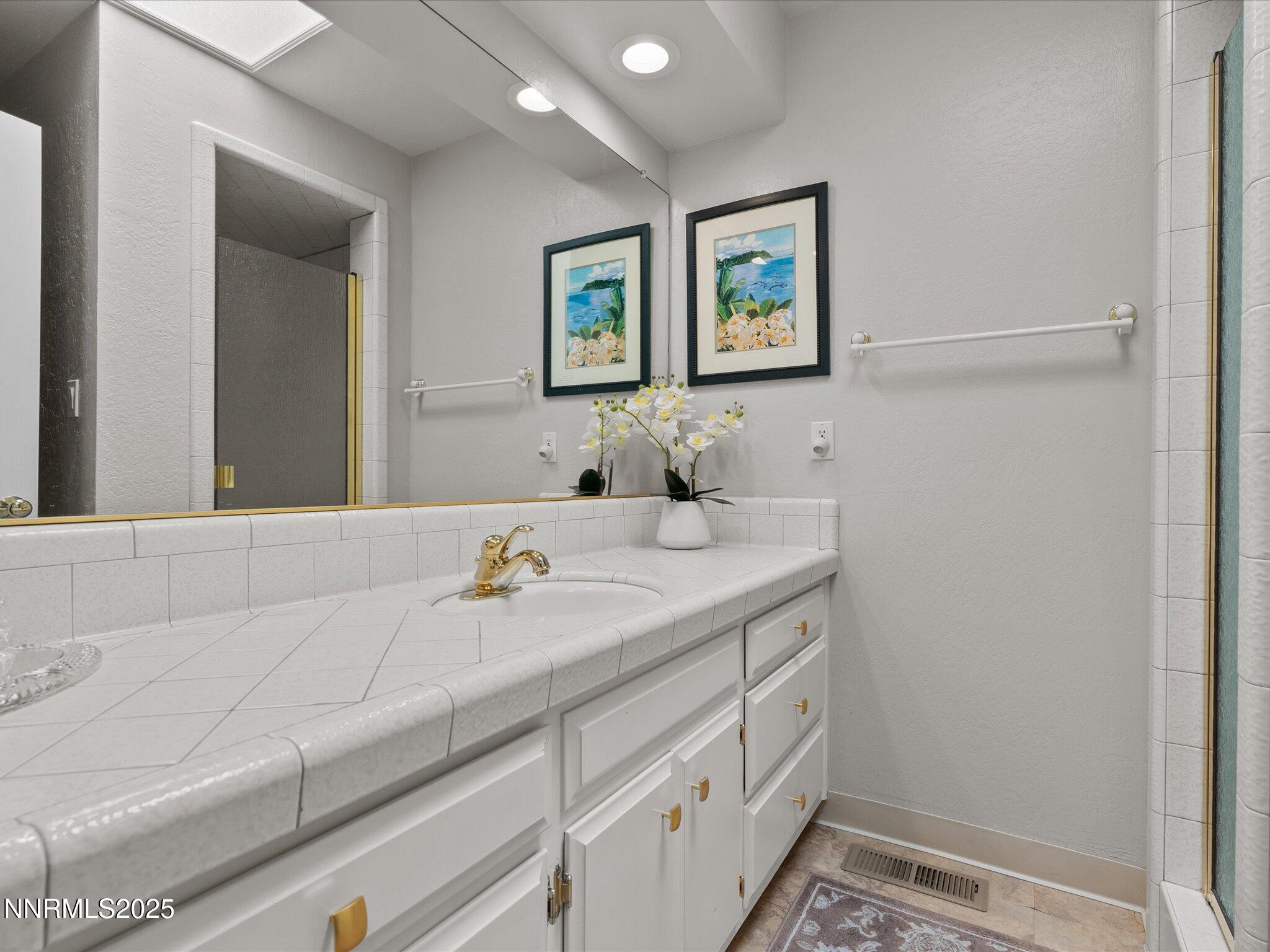 29-4833 Lakeridge Terrace W-128