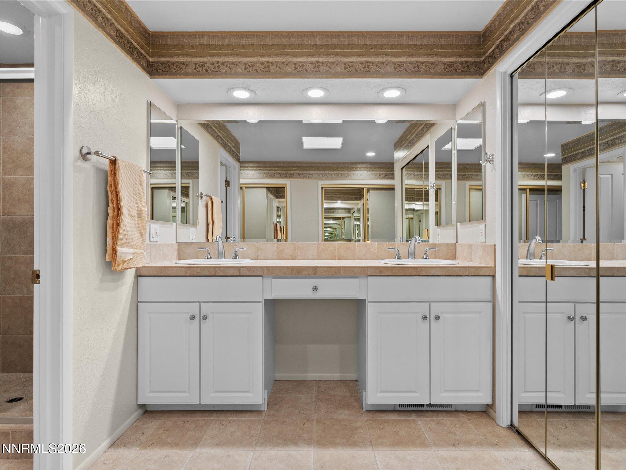 30-4833 Lakeridge Terrace W-129