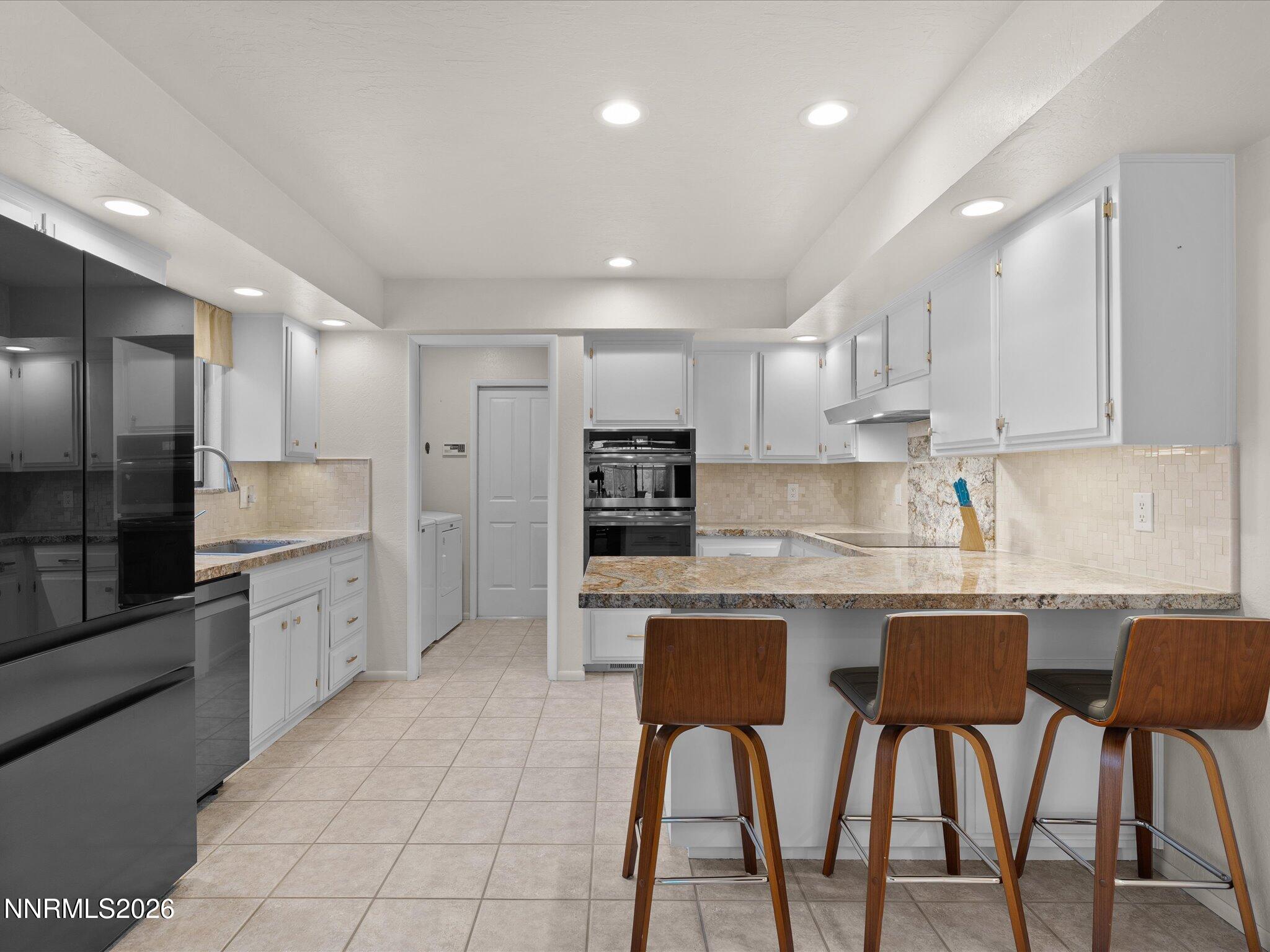 12-4833 Lakeridge Terrace W-107