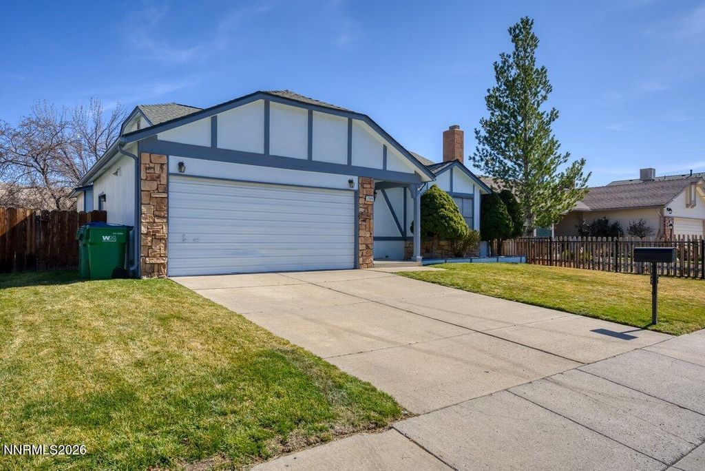 Photo of 2264 Fernwood Court, Sparks, NV 89434 (MLS # 260002547)