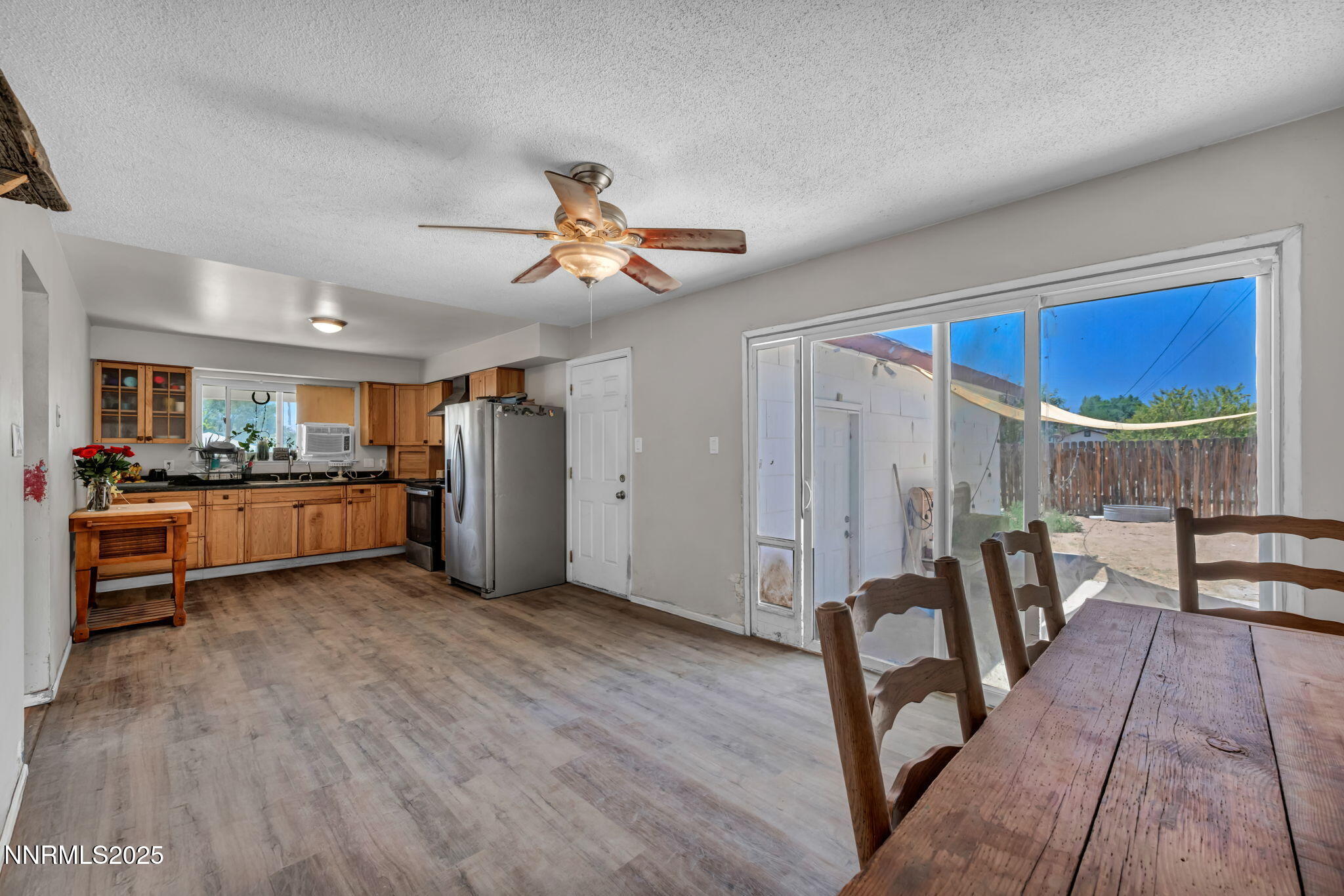 61-web-or-mls-11595-deodar-way