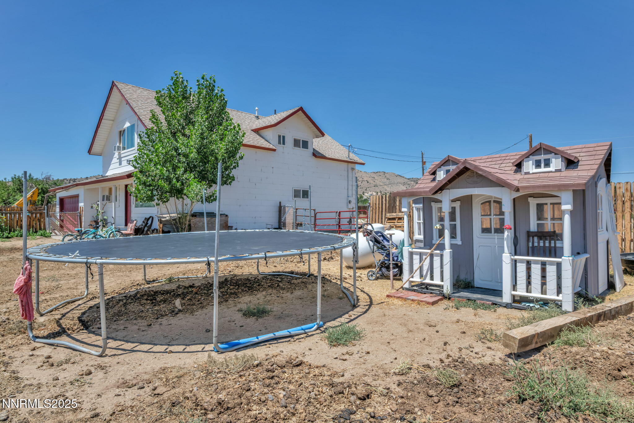 22-web-or-mls-11595-deodar-way