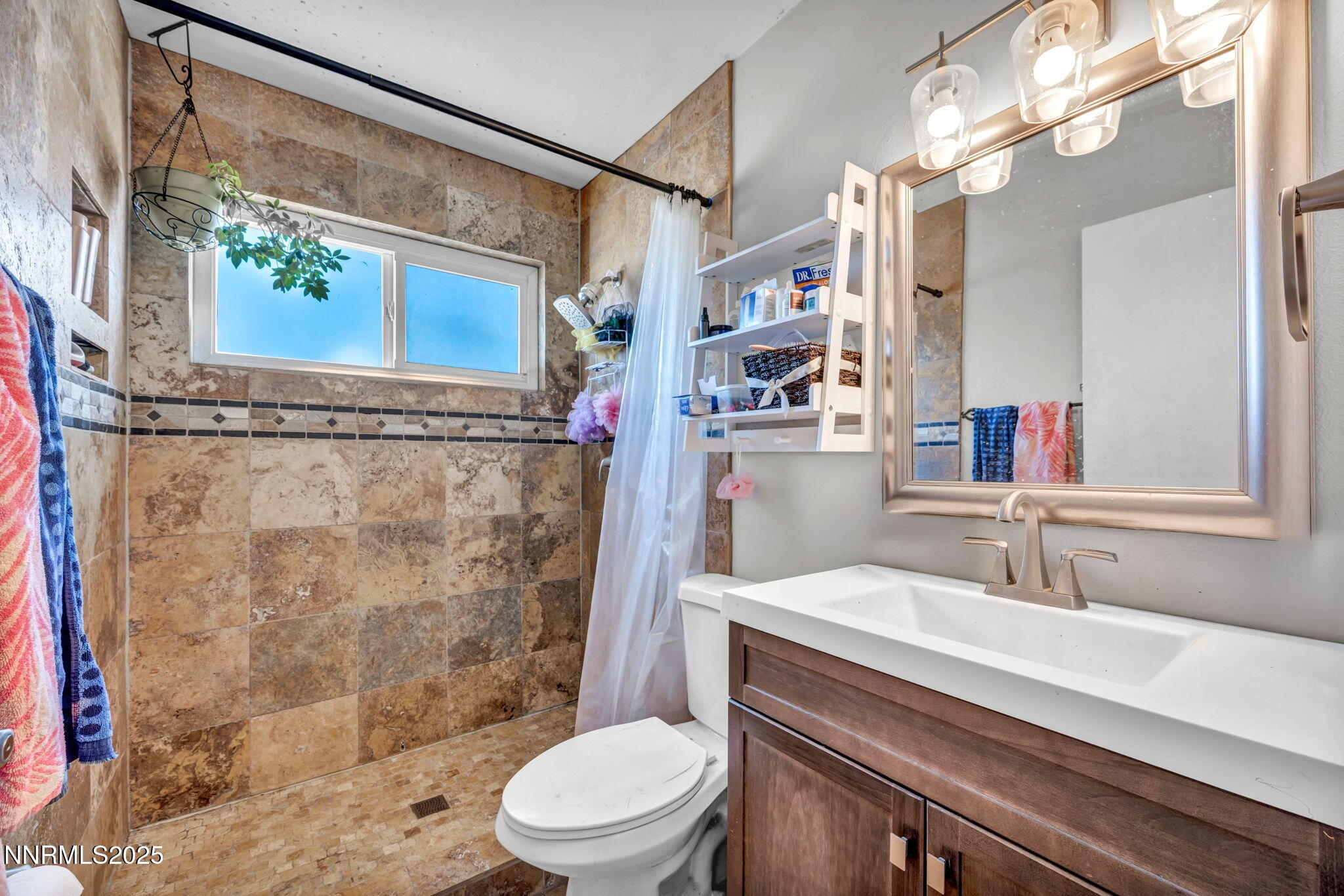 41-web-or-mls-11595-deodar-way