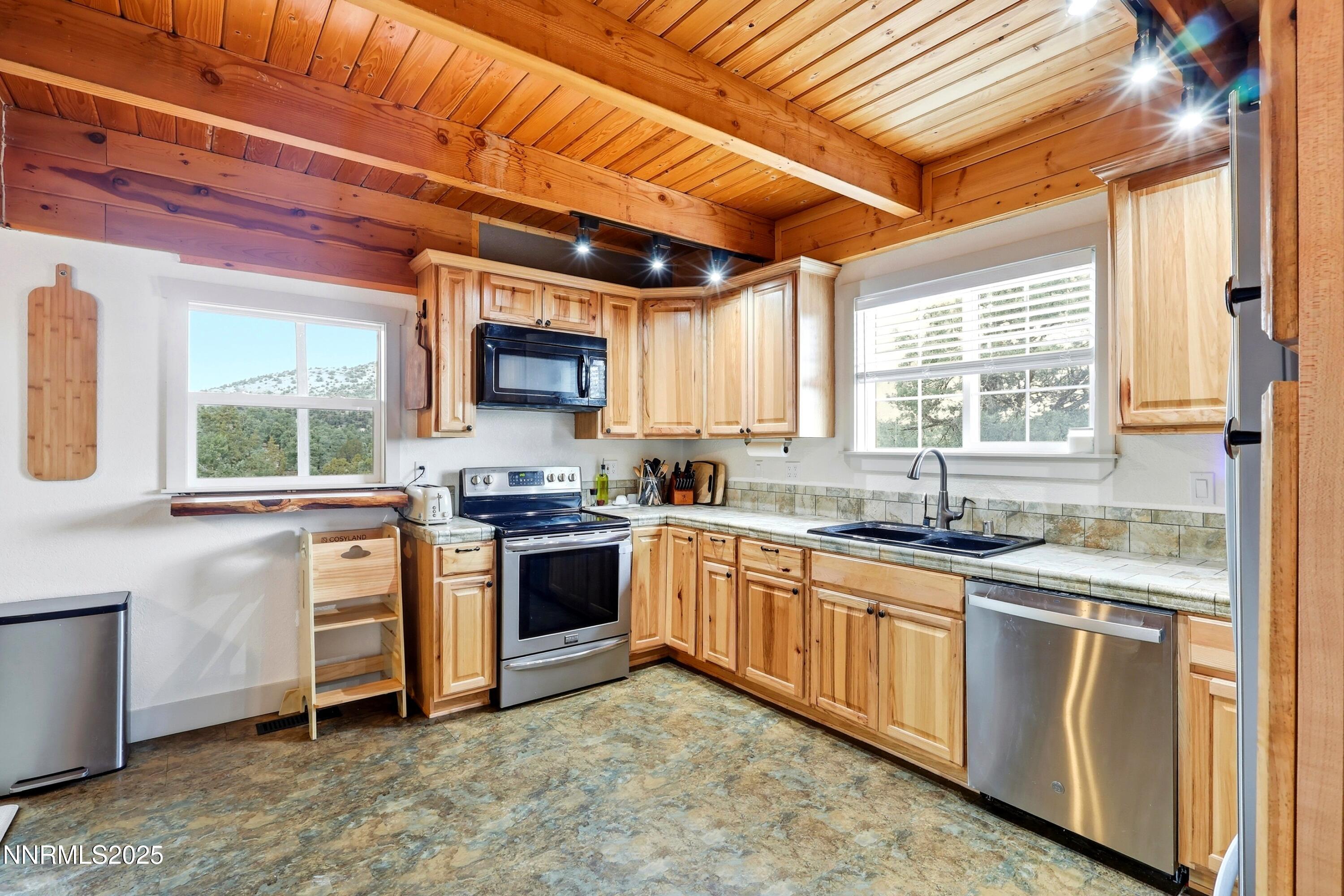 624adacc-4926-490d-92ab-25ddb801d7be