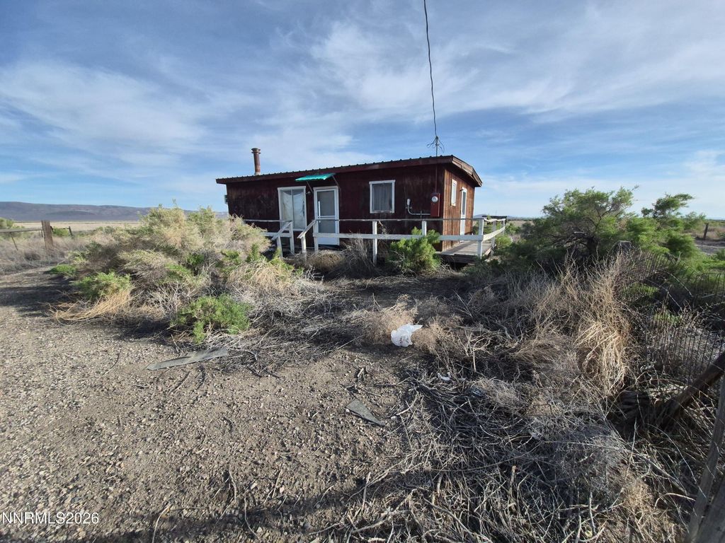Photo of 3022 Honker Lane, Fallon, NV 89406 (MLS # 260005550)