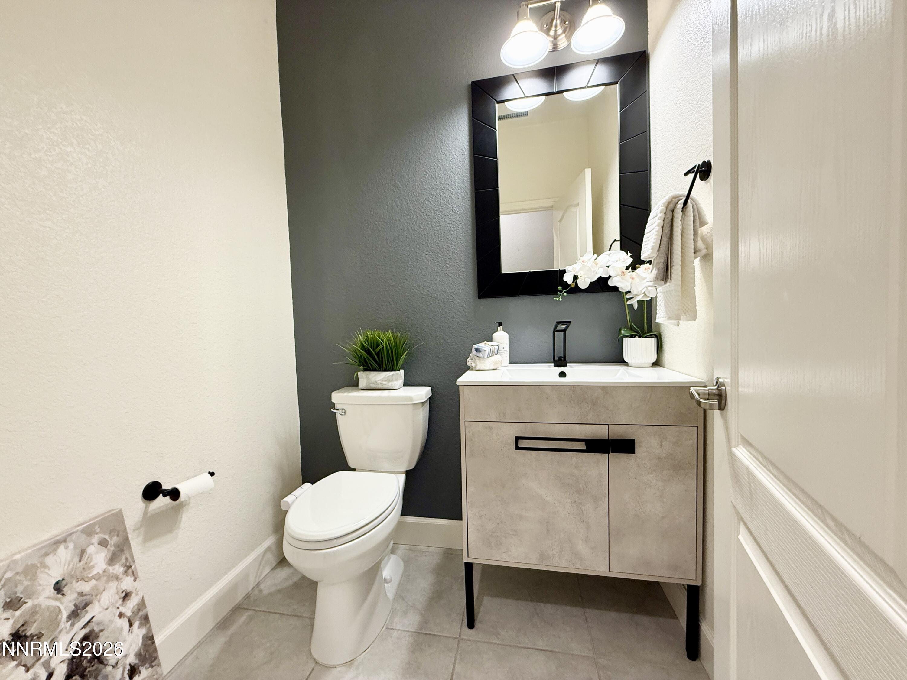 58809B7C-135A-4170-A24E-46A553EC4B3A_1_2