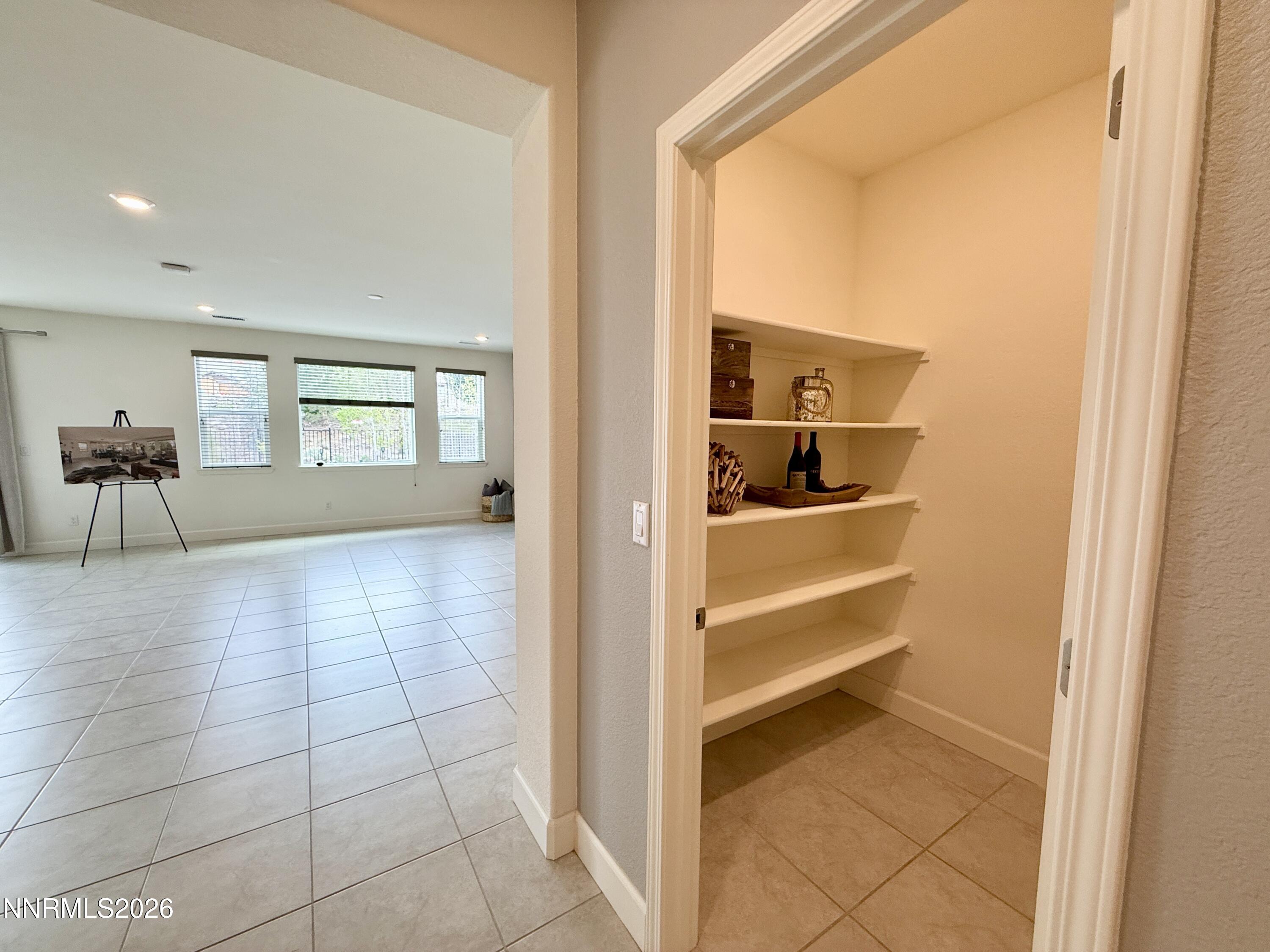 259453AD-96A2-4FD2-BFE9-538DD881CC95_1_2