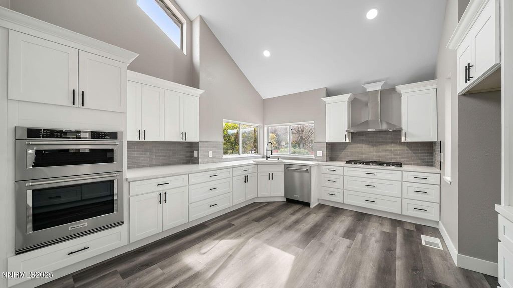 Photo of 5700 E Hidden Valley Drive, Reno, NV 89502 (MLS # 250058781)