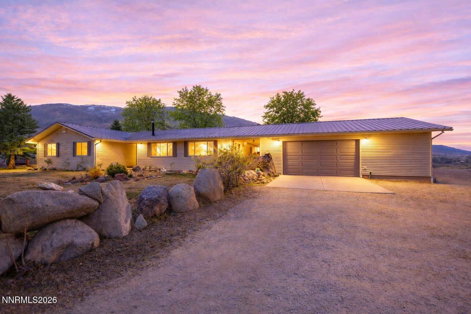 08A5C40E-B611-4134-9396-F62AD9A93635