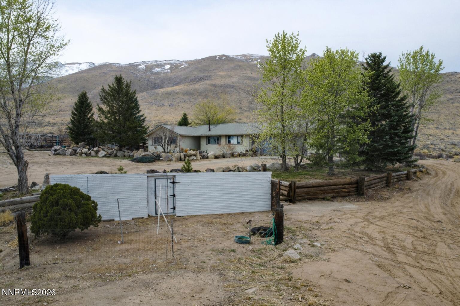 18D24C64-A913-4124-99D4-CD445D2E5790