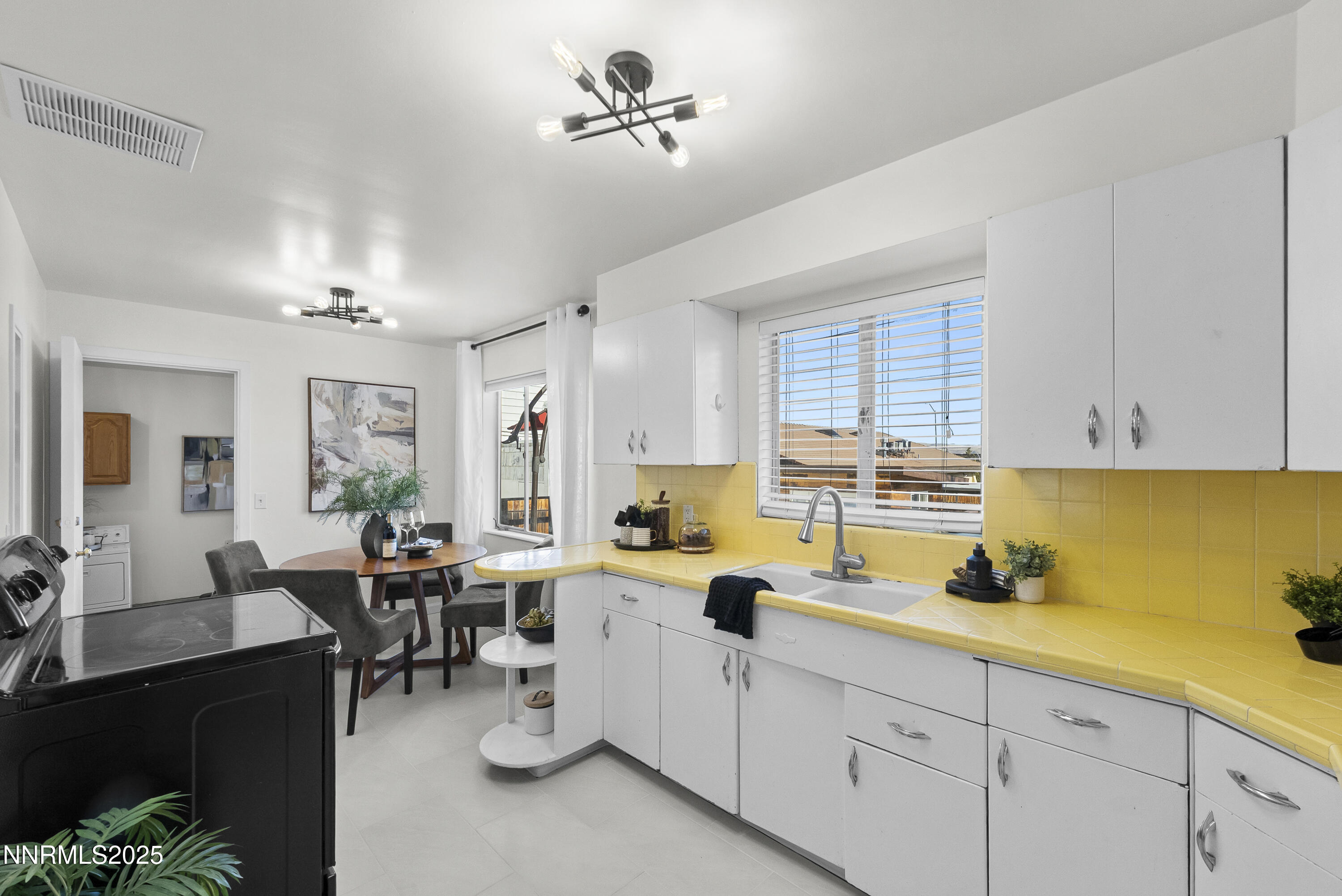 08-1692 Oakhurst Ave Reno NV 89509 (8 of