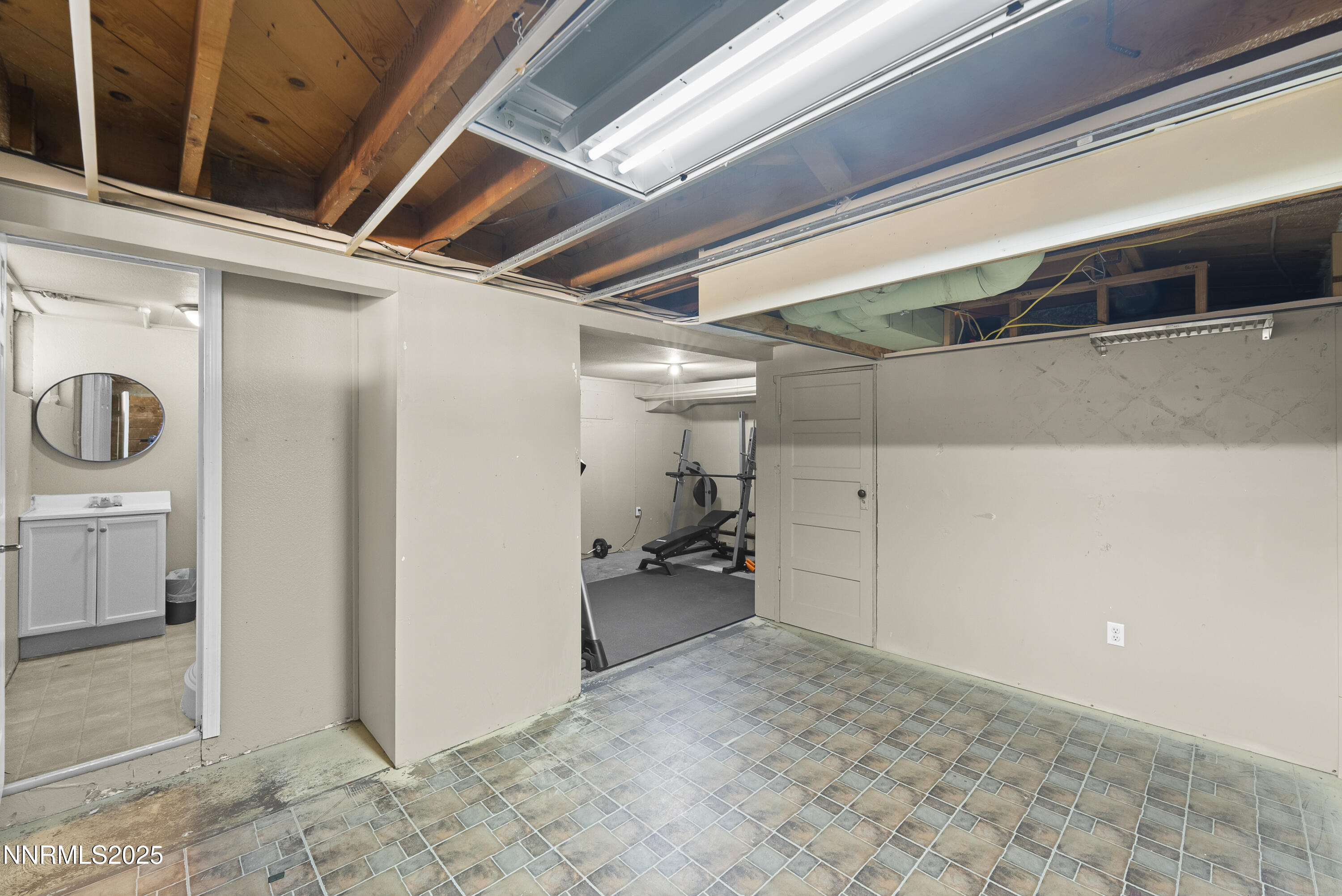 23-1692 Oakhurst Ave Reno NV 89509 (23 o