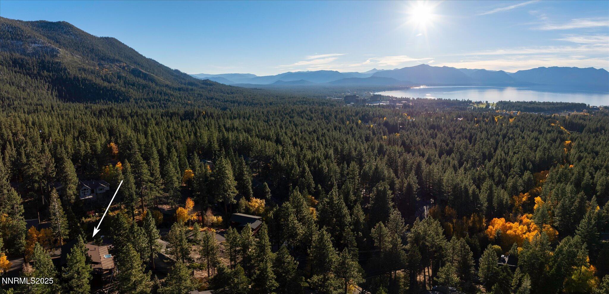 06-Aerial Panorama with arrow