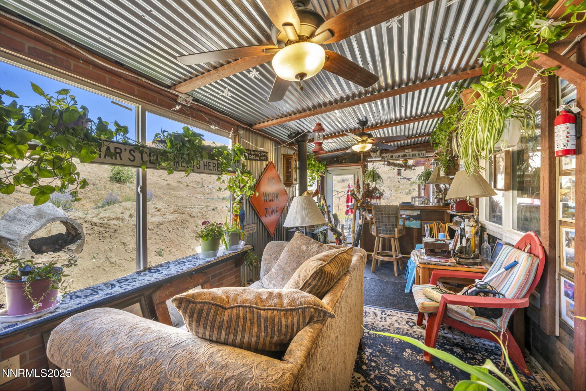 44-web-or-mls-8560-chimney-rd