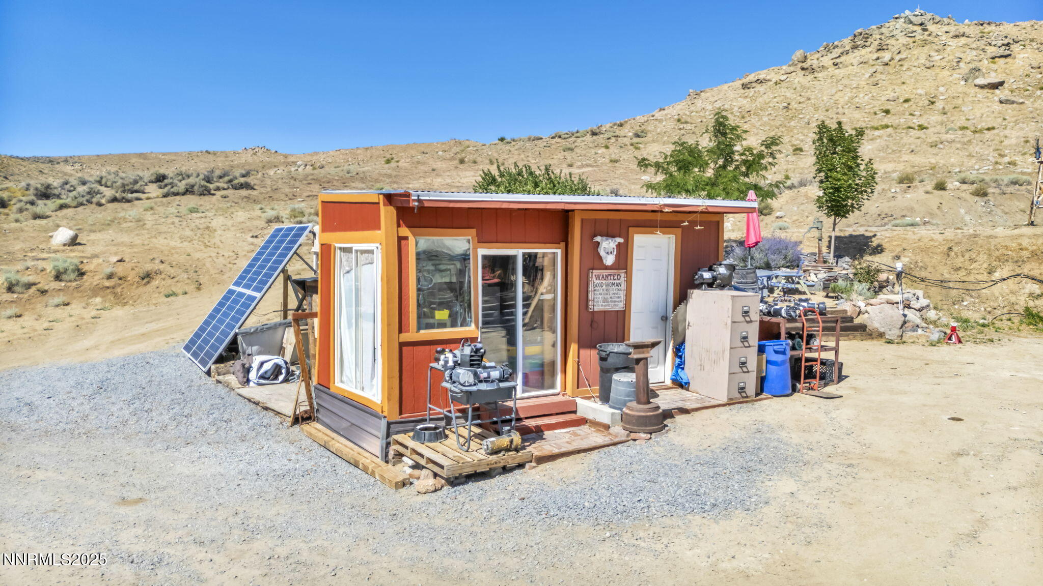 22-web-or-mls-8560-chimney-rd