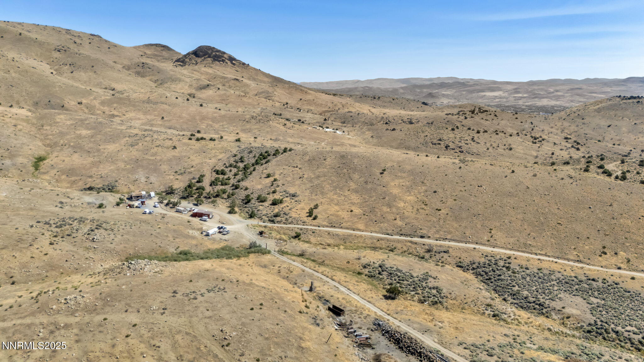 14-web-or-mls-8560-chimney-rd