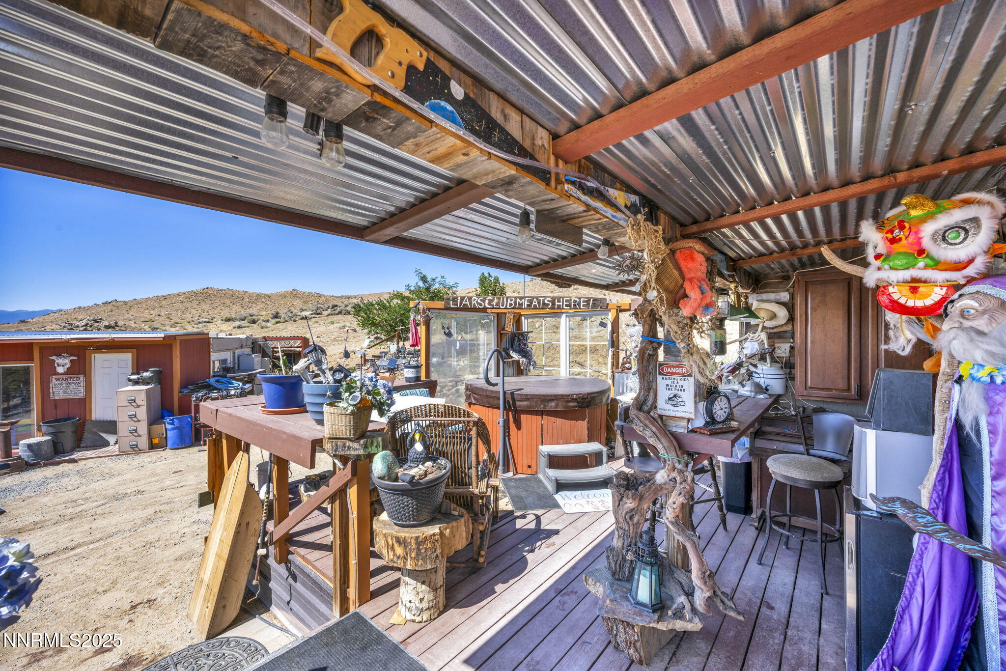 35-web-or-mls-8560-chimney-rd