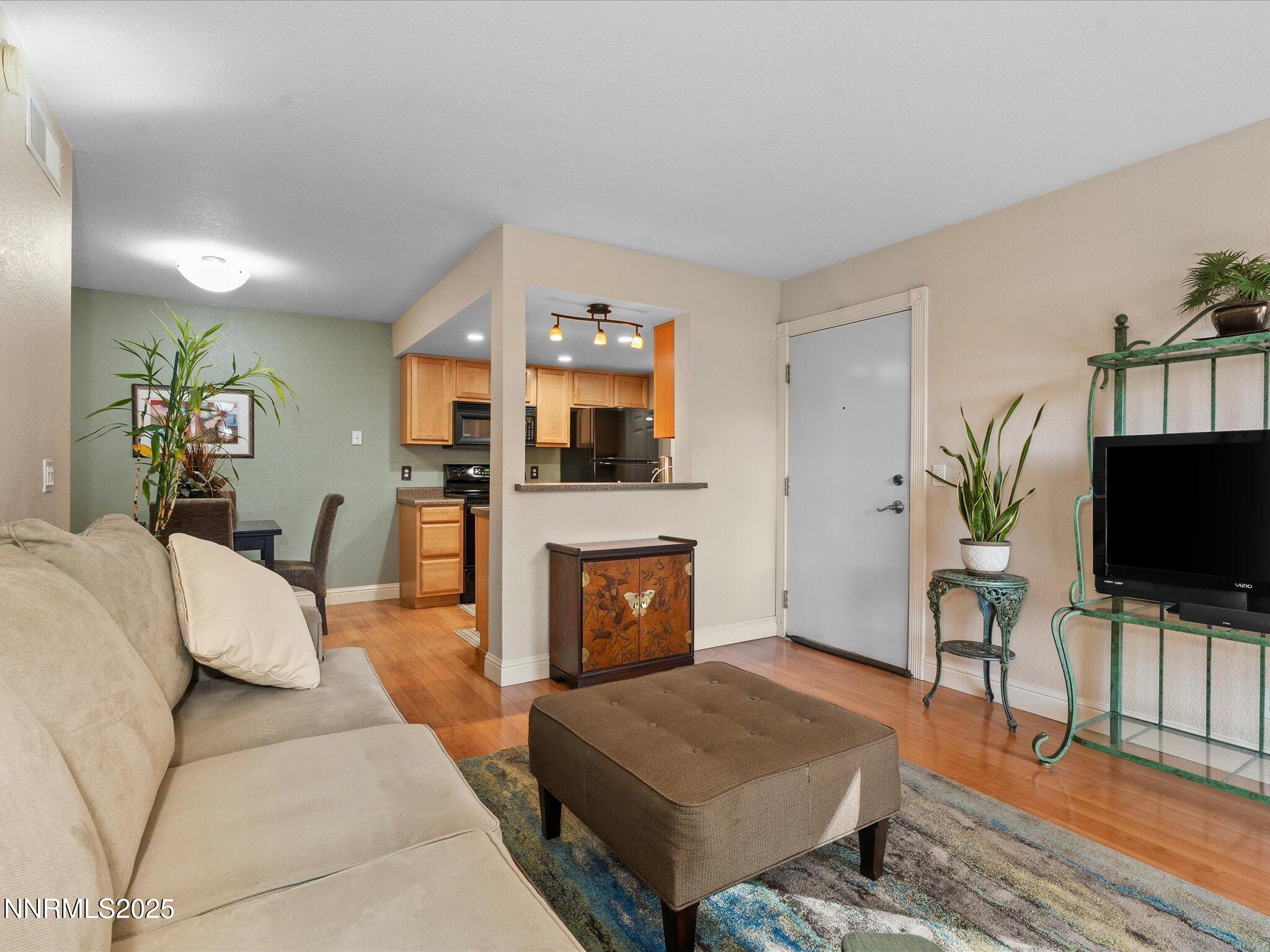 11-555 E Patriot Blvd 151-107