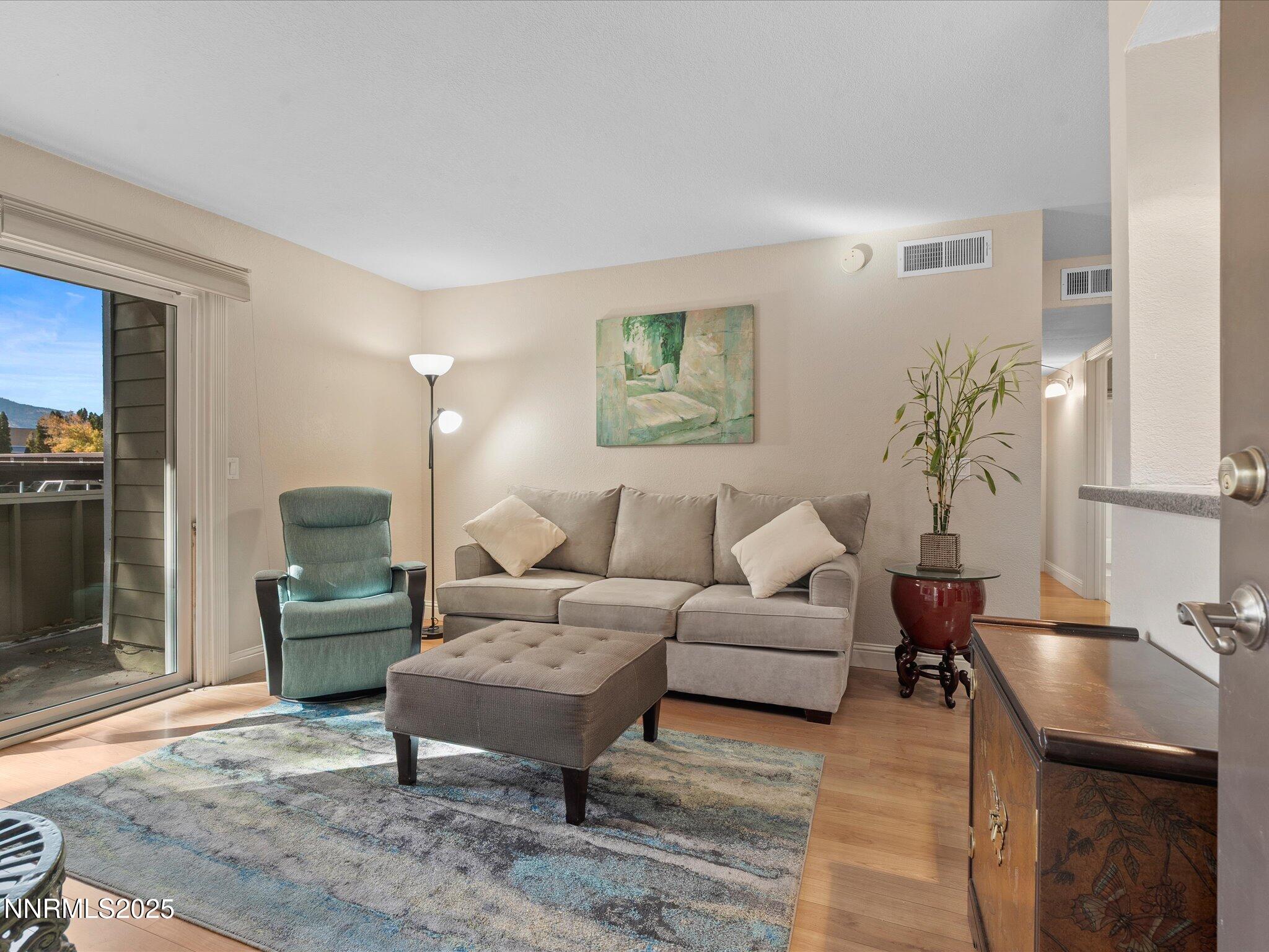 07-555 E Patriot Blvd 151-103