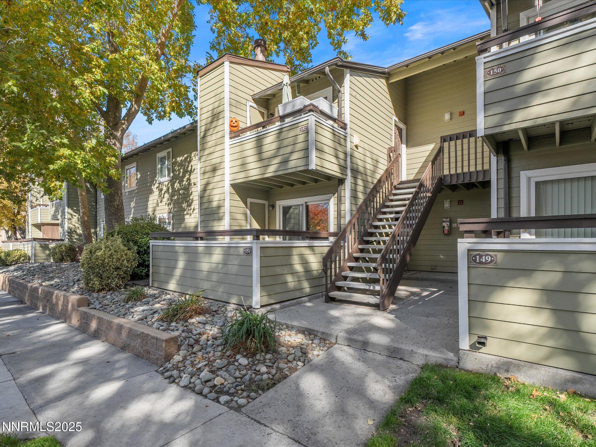 04-555 E Patriot Blvd 151-100