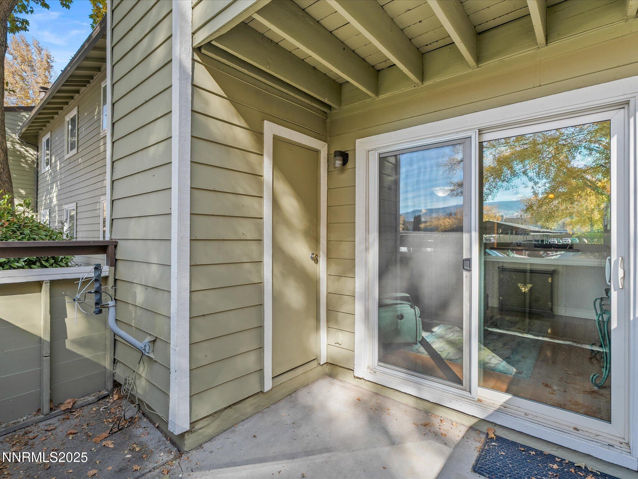 28-555 E Patriot Blvd 151-124