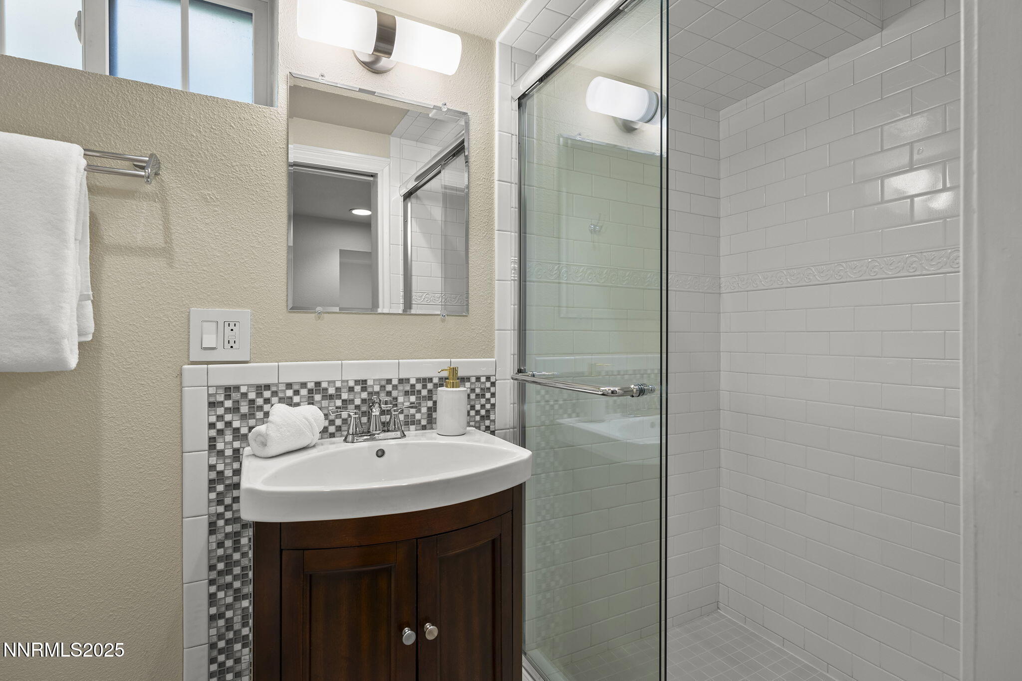 29-web-or-mls-_DSC9557