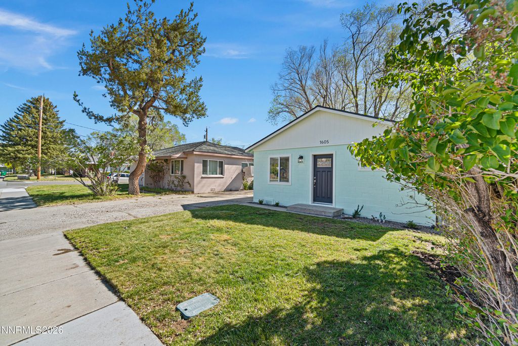 Photo of 1605 N Division Street, Carson City, NV 89703 (MLS # 260004728)
