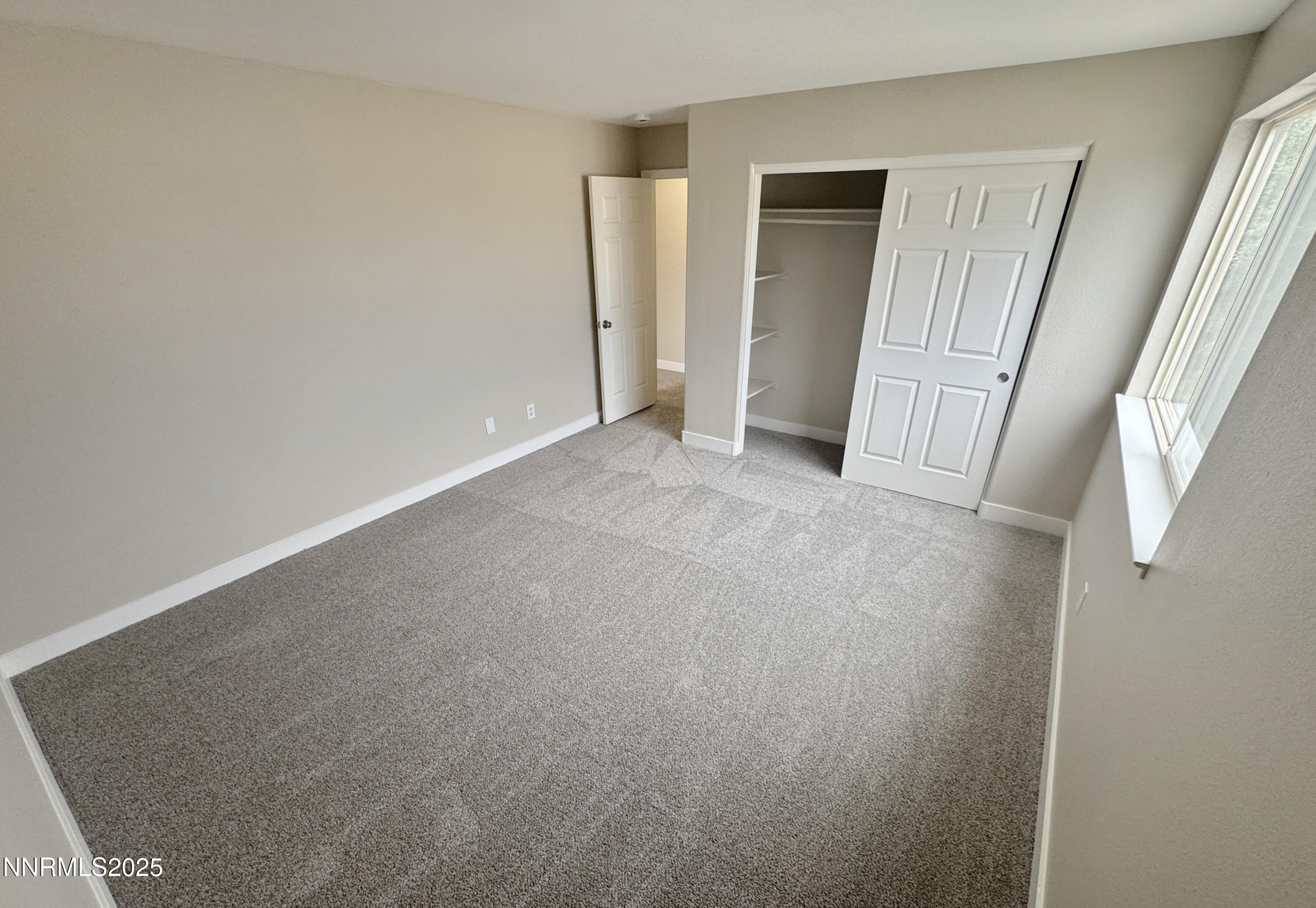 Room three upstairs (2)