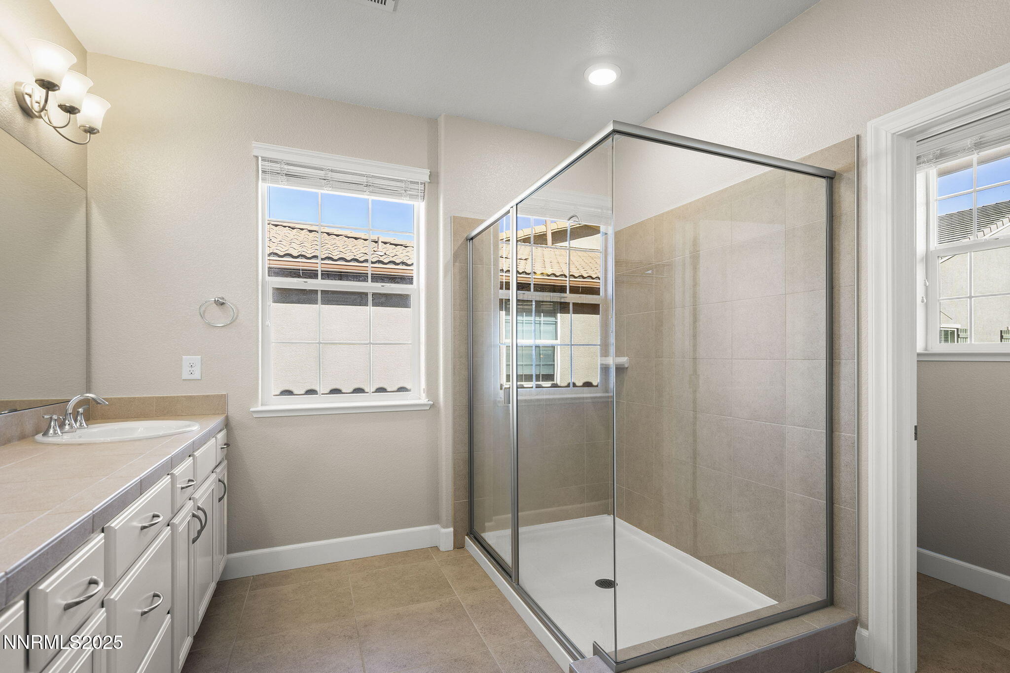 25-web-or-mls-_DSC0791