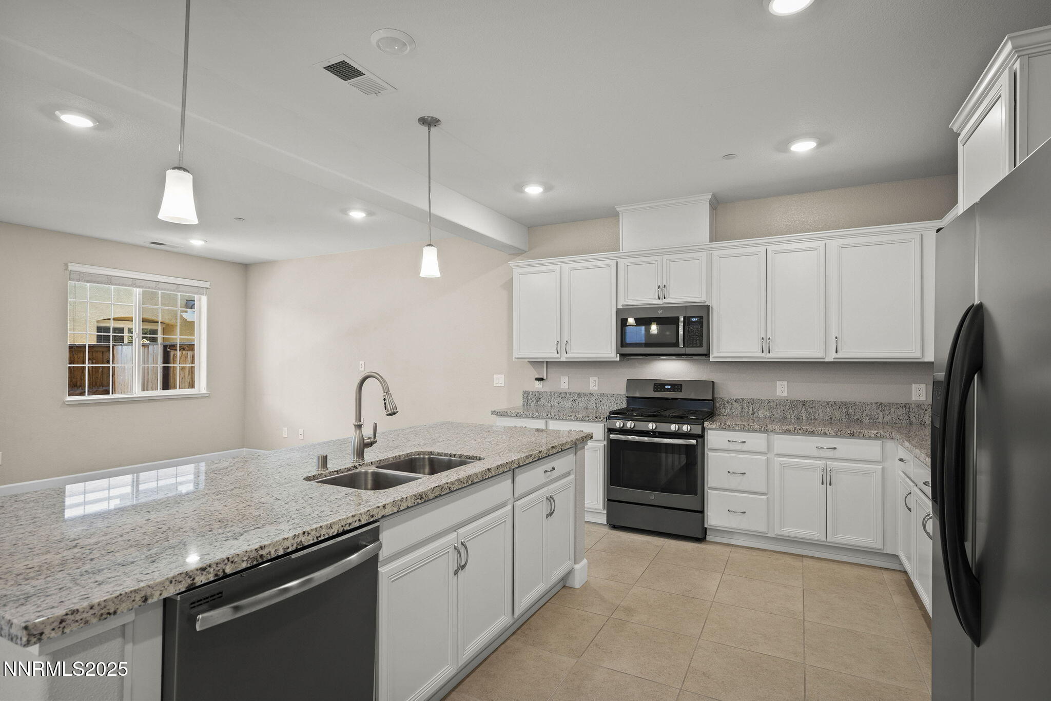 15-web-or-mls-_DSC0881