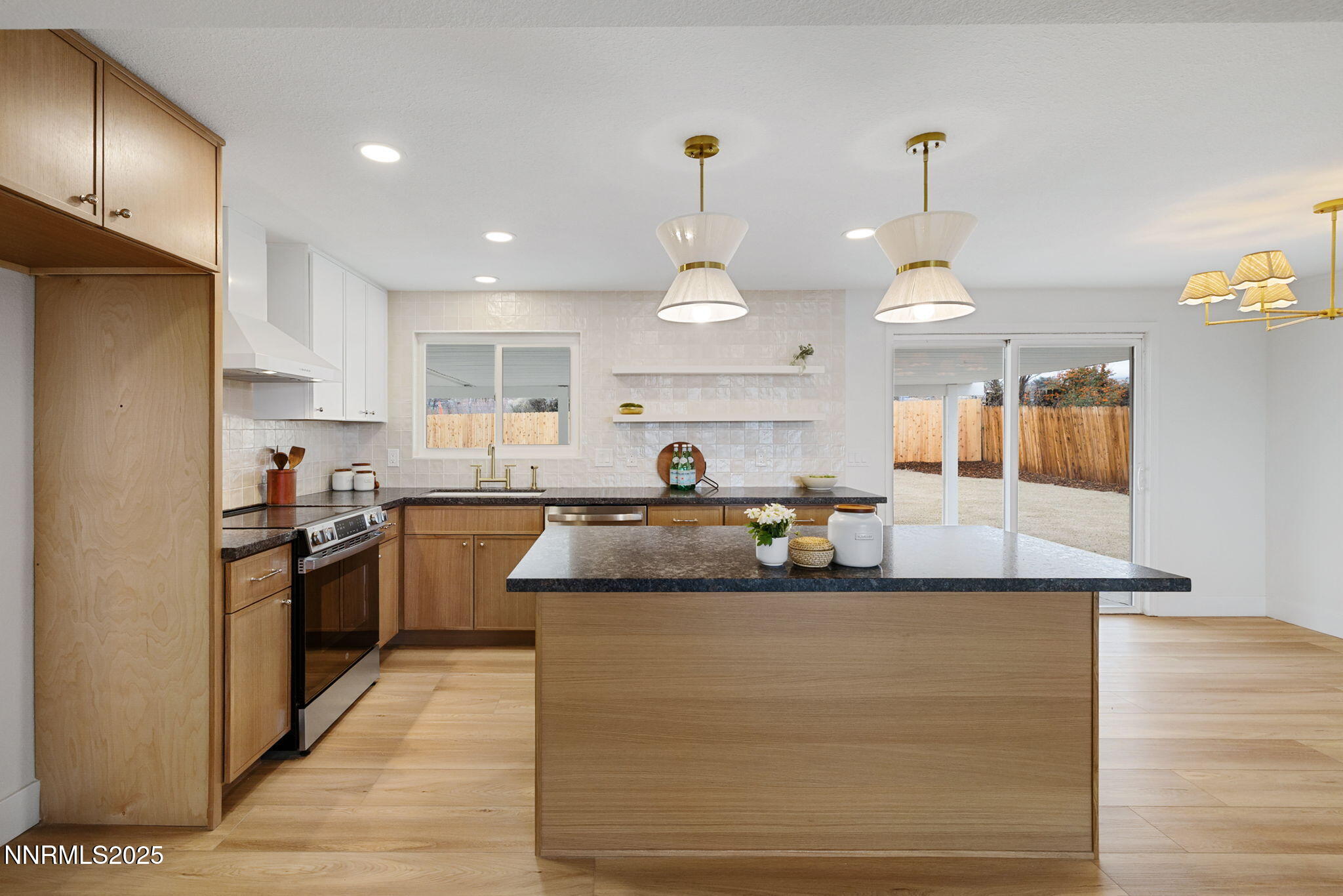 19-web-or-mls-575 Northstar-20