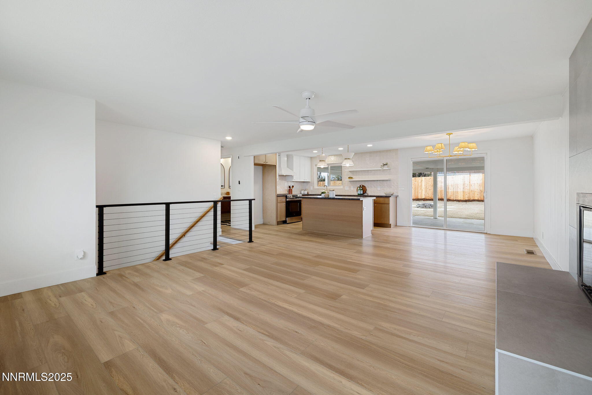 17-web-or-mls-575 Northstar-18