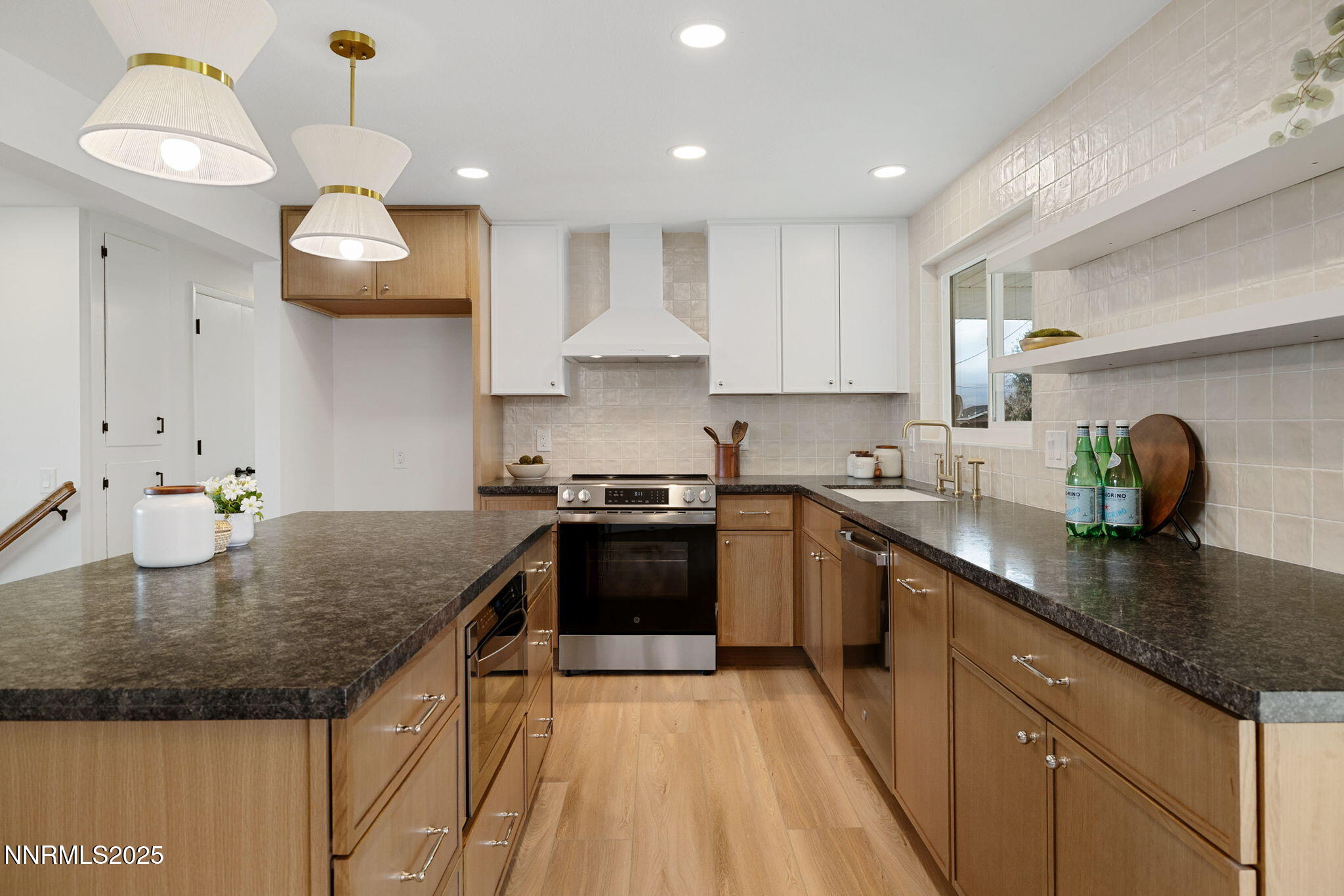 13-web-or-mls-575 Northstar-14