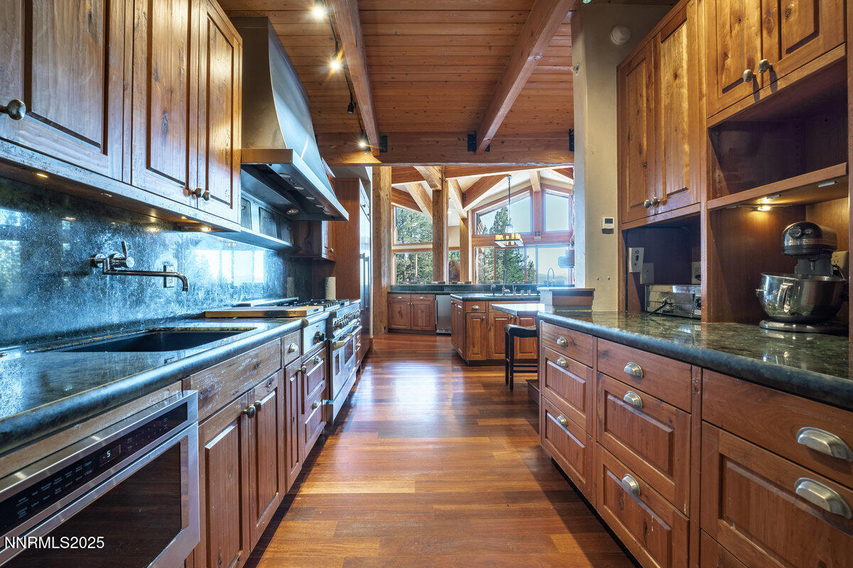 049_951_divot_ct-49_358