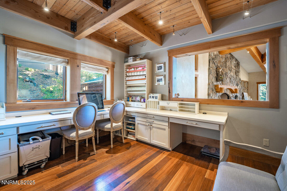 052_951_divot_ct-52_337