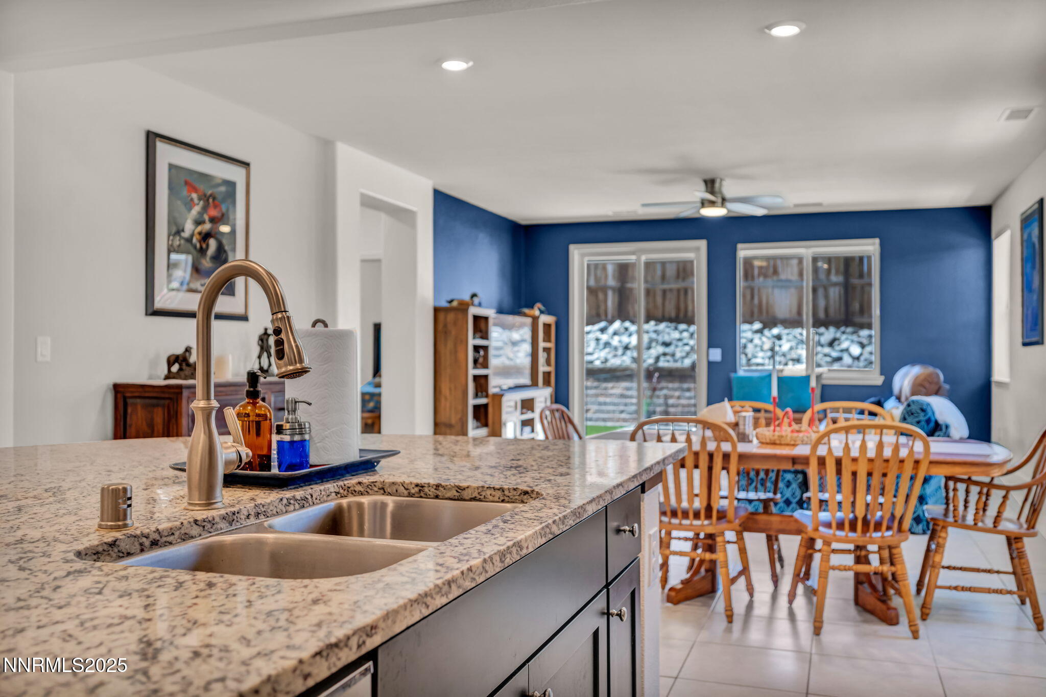 33-web-or-mls-7325-overture-dr