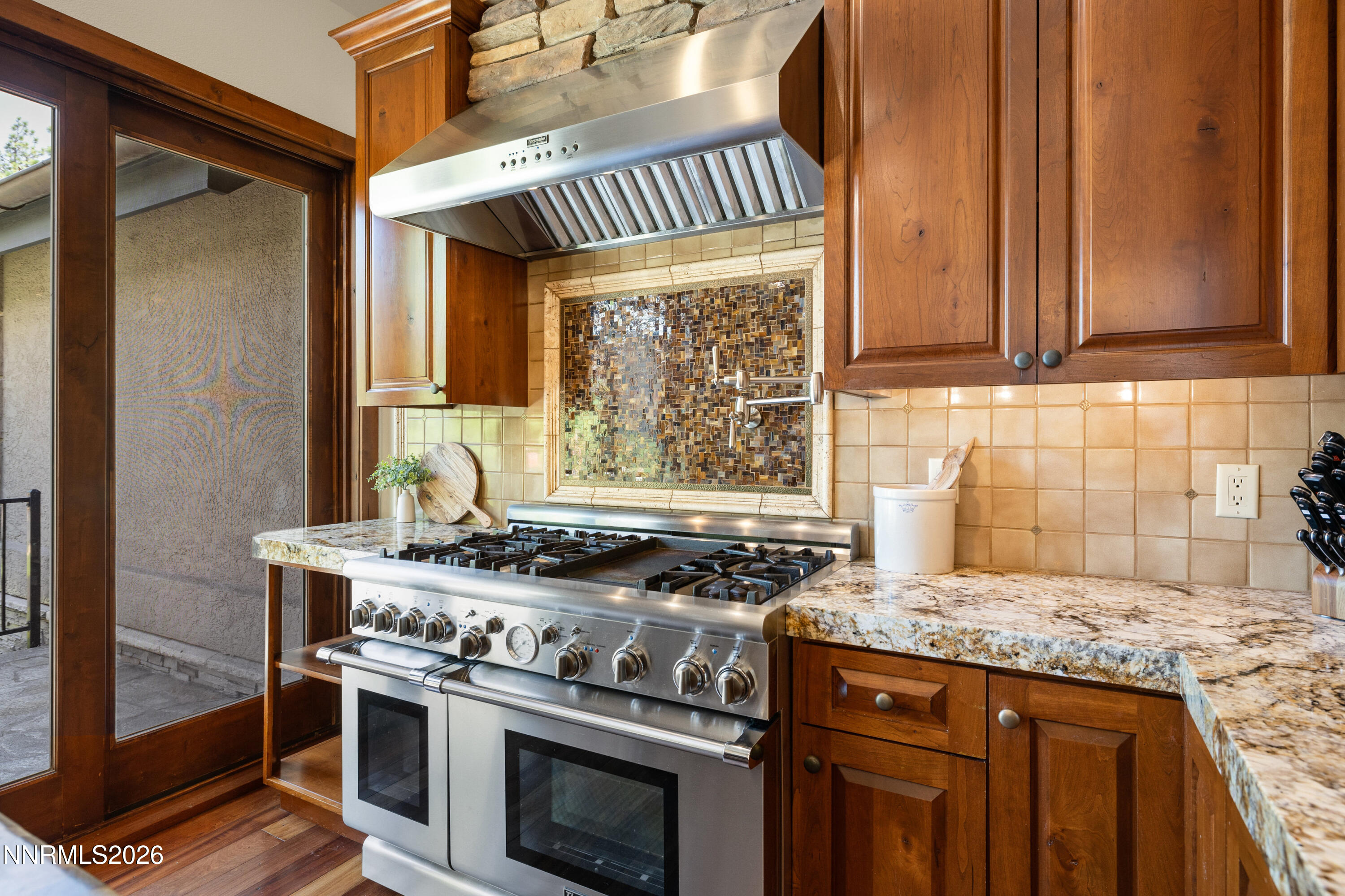 014_14-print-102_w_willis-15_623