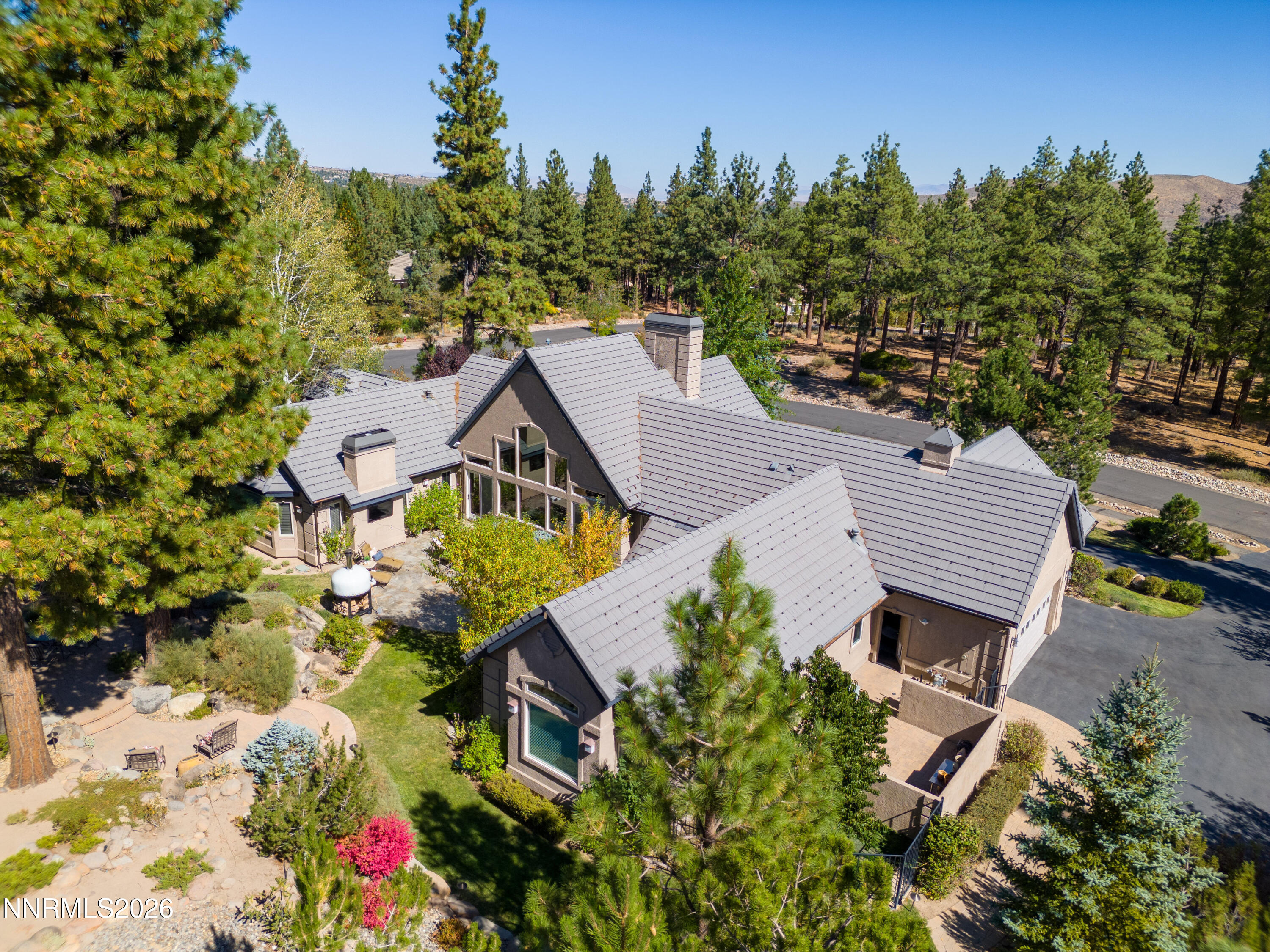 053_102_w_willis_drone_757