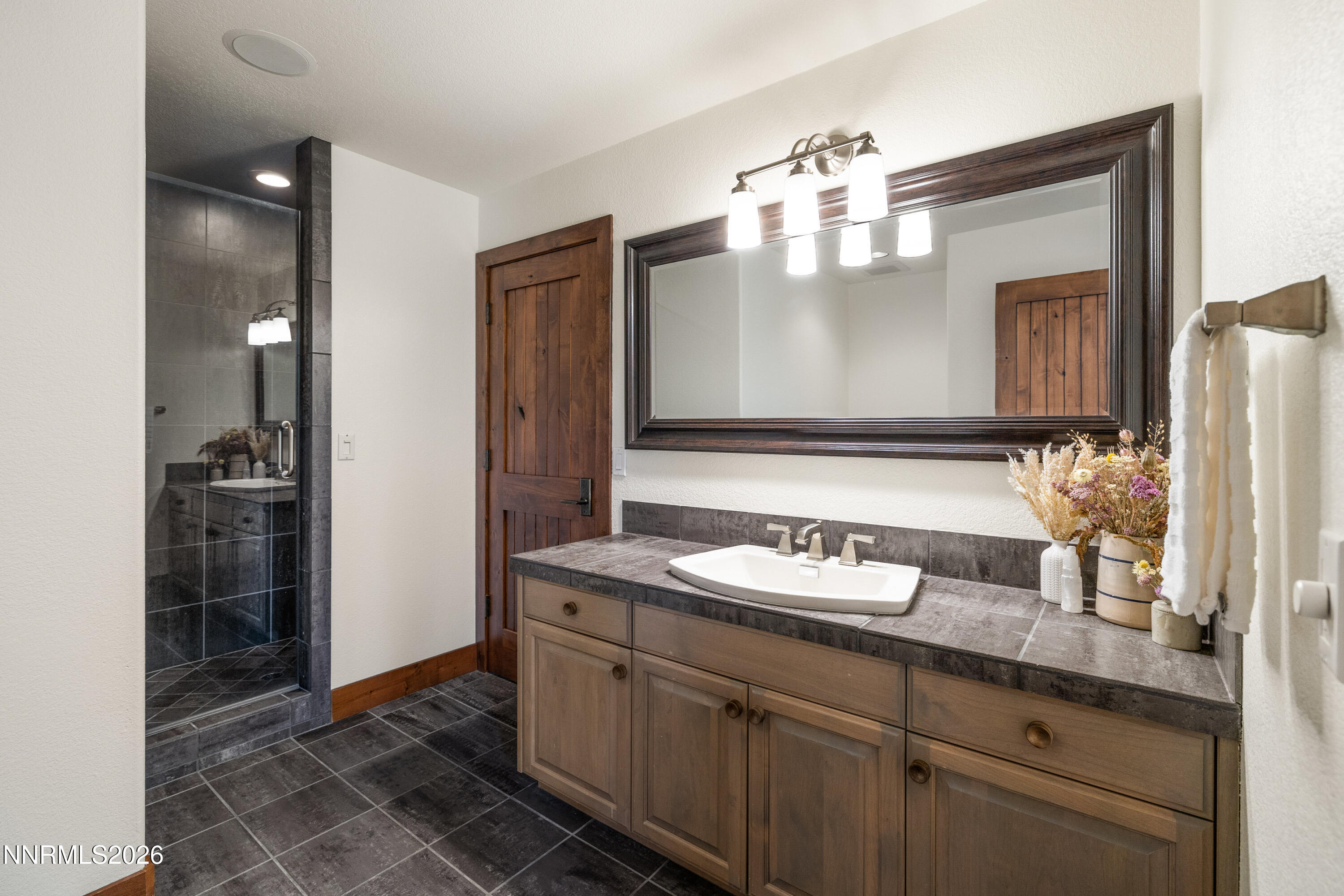 030_19-print-102_w_willis-20_149