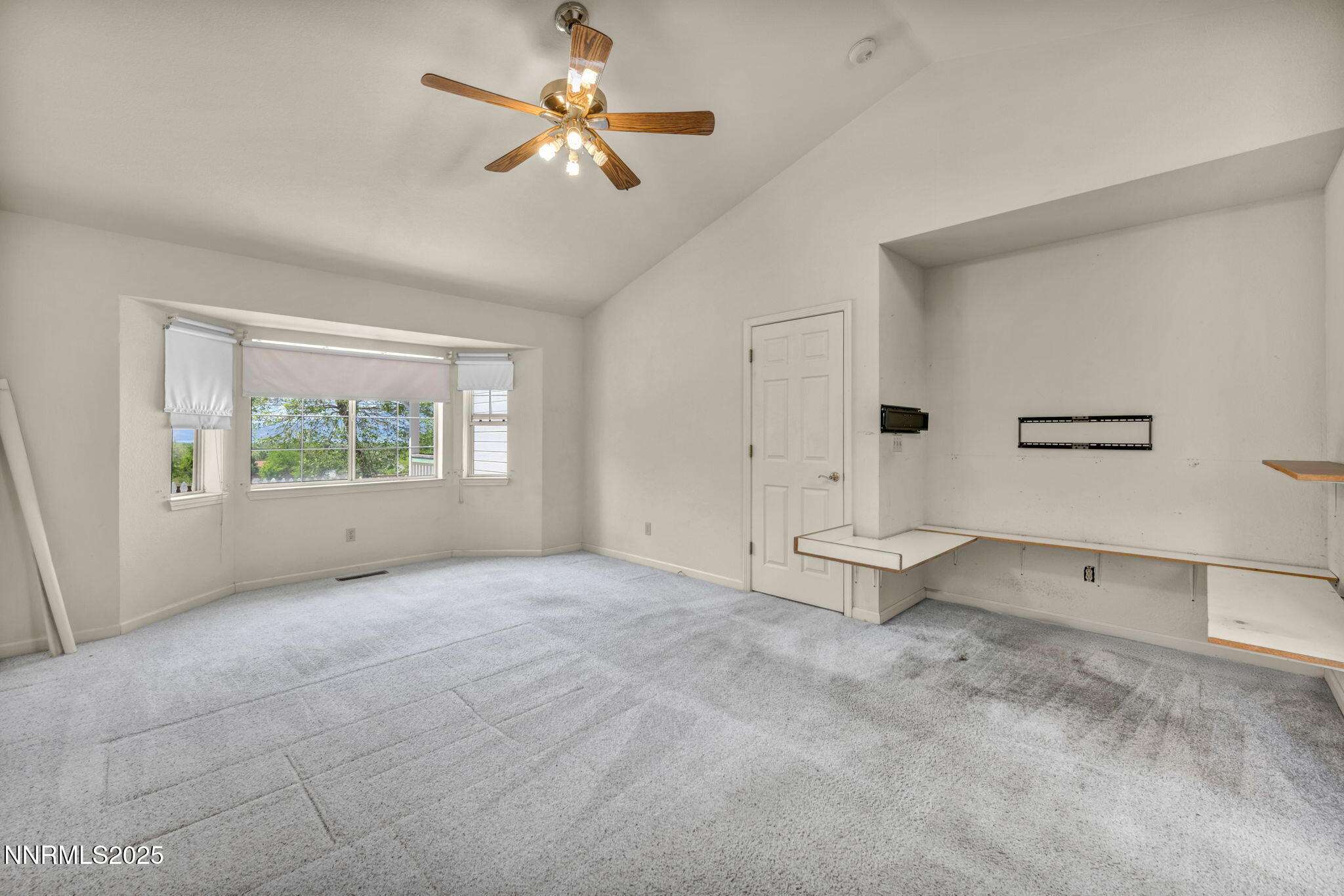 Washoe Valley, Nevada 89704, United States, 3 Bedrooms Bedrooms, ,2 BathroomsBathrooms,Residential,Pending,140096