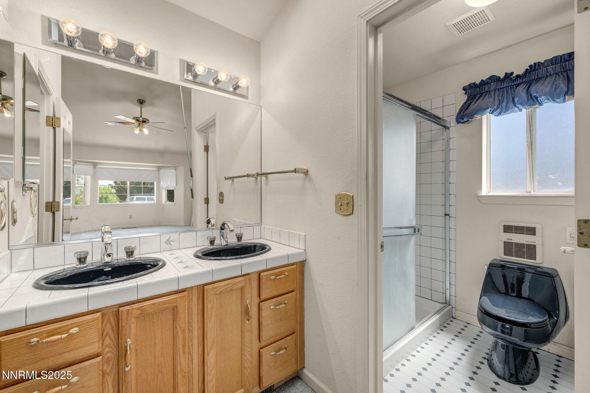 Washoe Valley, Nevada 89704, United States, 3 Bedrooms Bedrooms, ,2 BathroomsBathrooms,Residential,Pending,140096