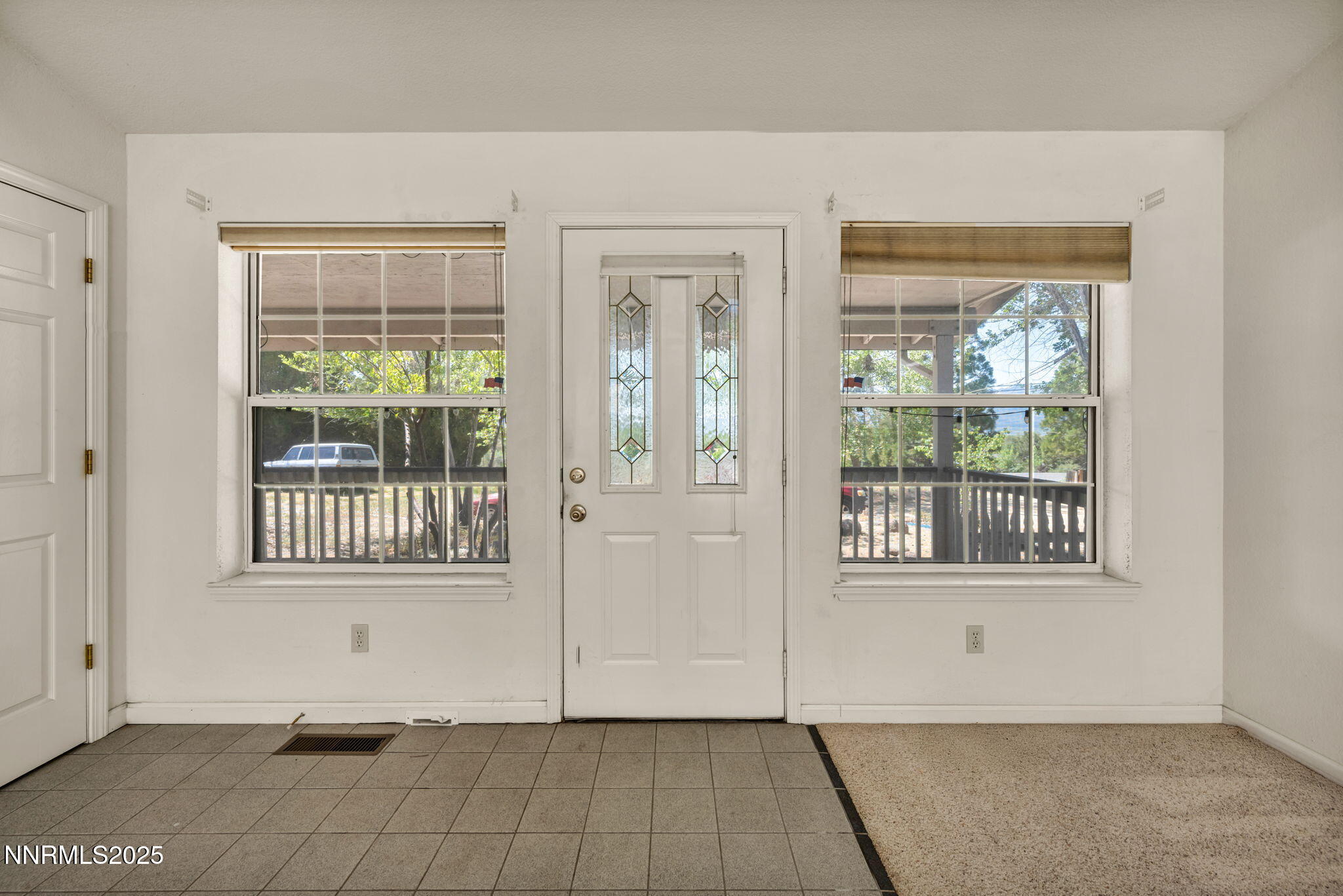 Washoe Valley, Nevada 89704, United States, 3 Bedrooms Bedrooms, ,2 BathroomsBathrooms,Residential,Pending,140096