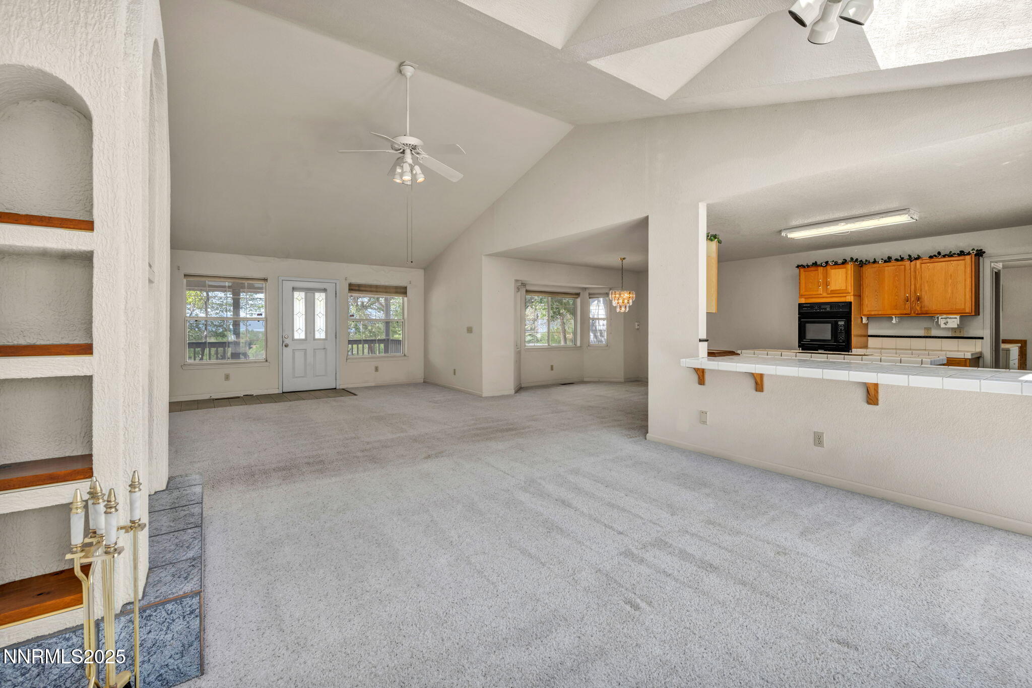 Washoe Valley, Nevada 89704, United States, 3 Bedrooms Bedrooms, ,2 BathroomsBathrooms,Residential,Pending,140096