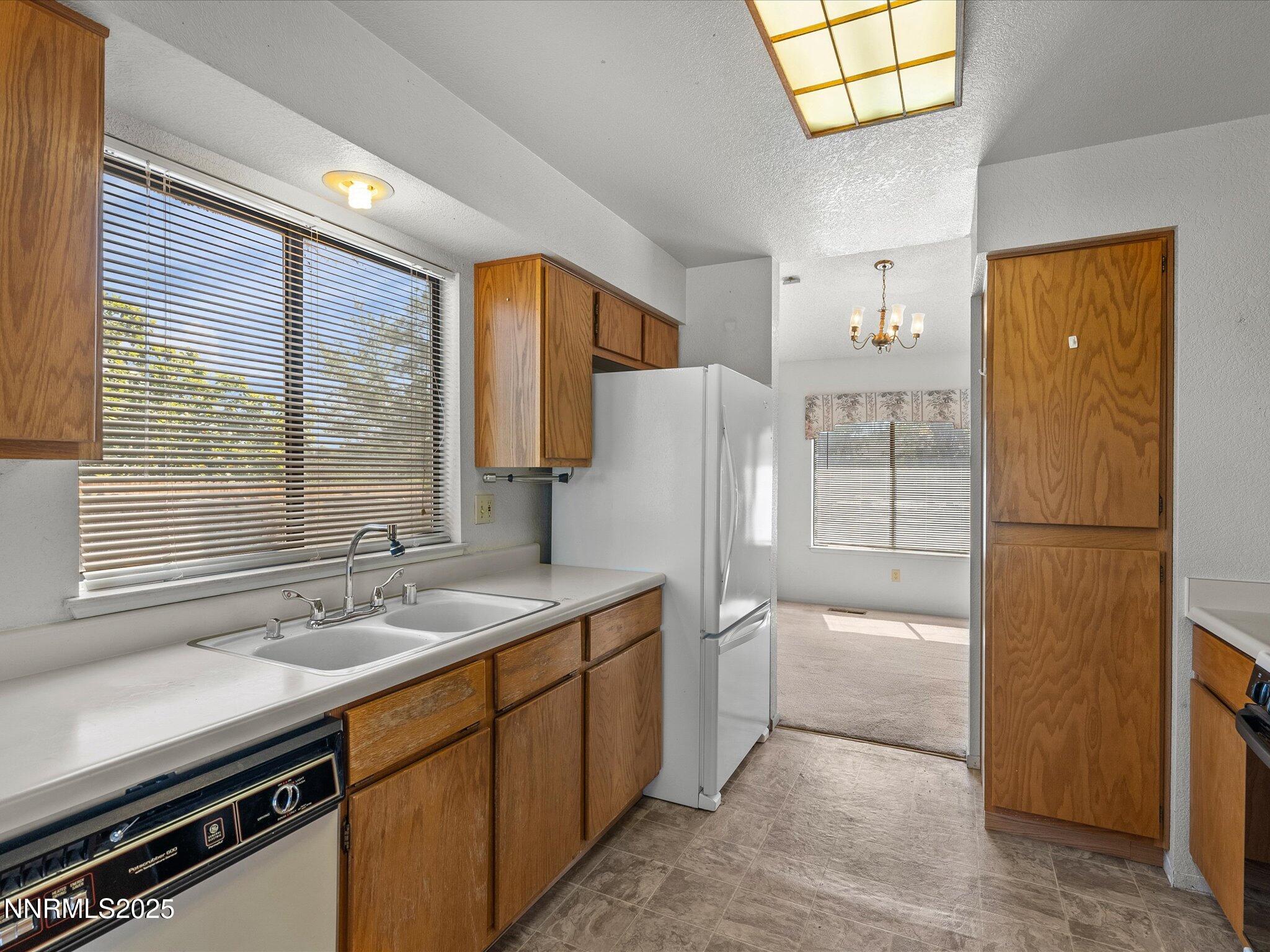 15-1409 Jennys Ln-114