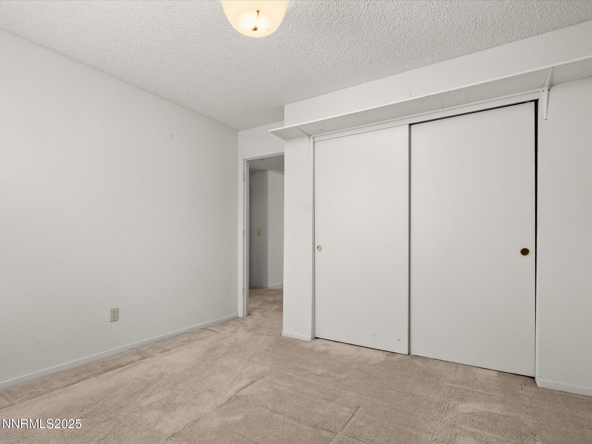 31-1409 Jennys Ln-130