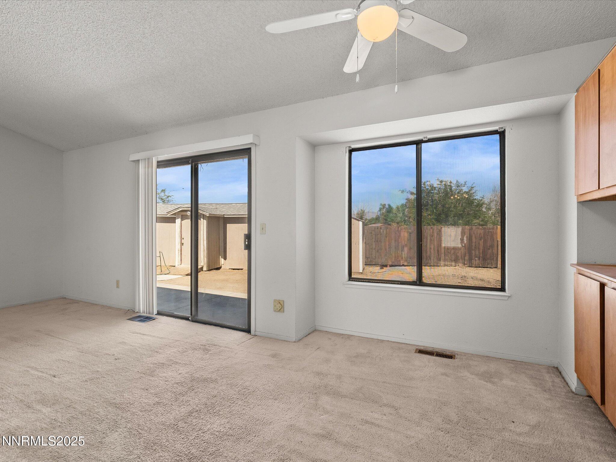 17-1409 Jennys Ln-116