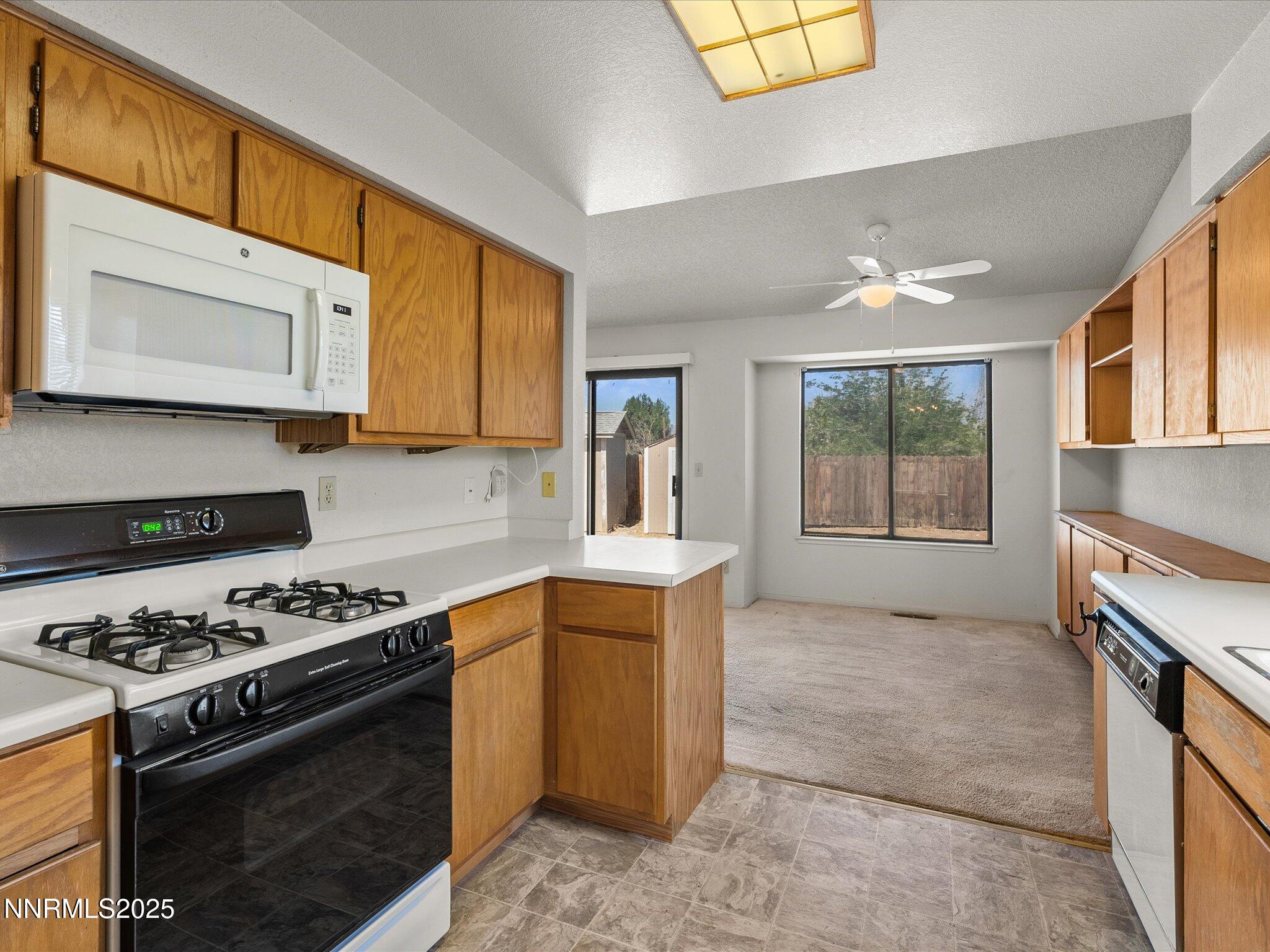 13-1409 Jennys Ln-112